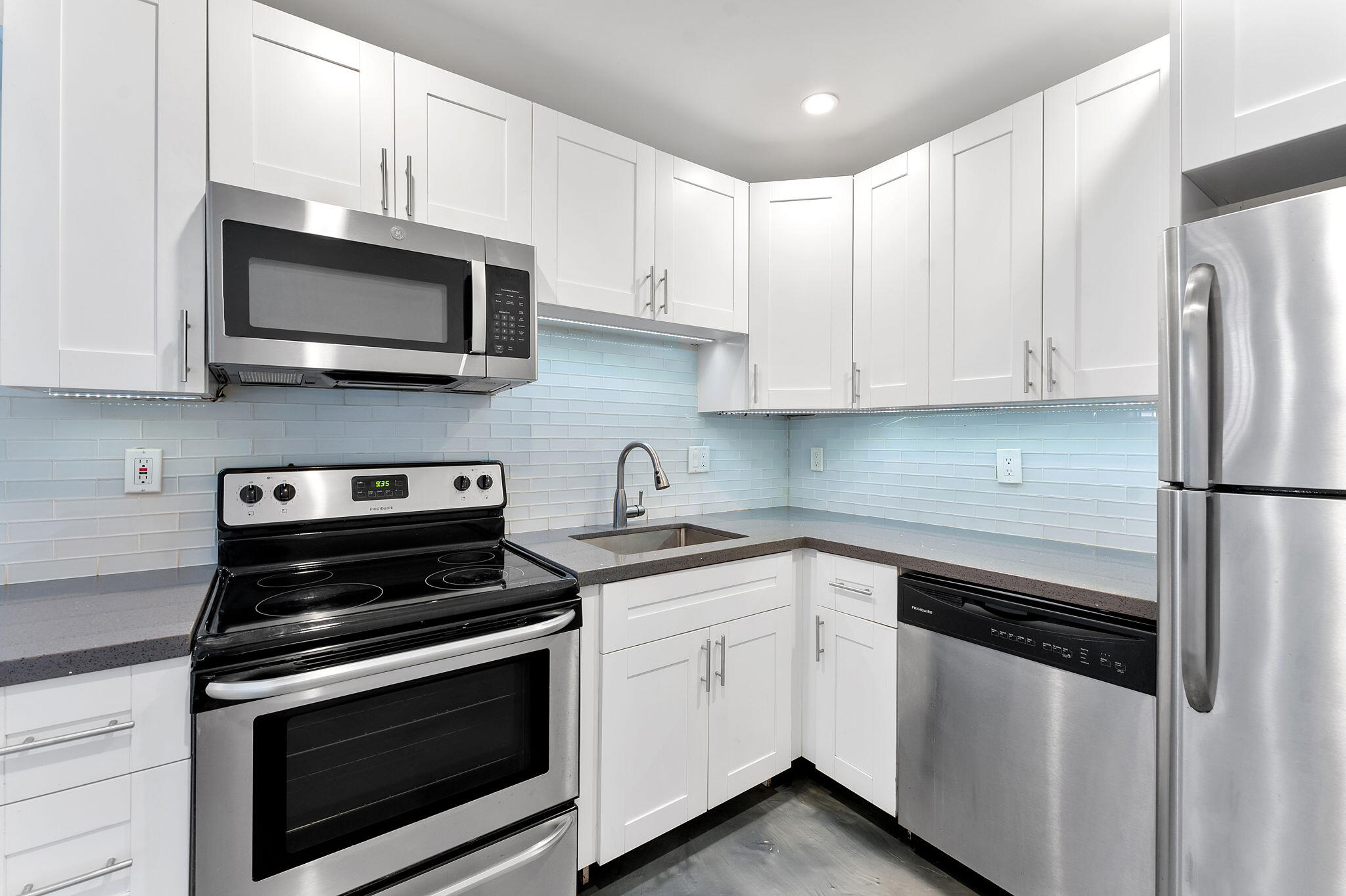 View details of listing 470 NW 20th Street 3070, Boca Raton, FL 33431 Boca Raton with MLS#