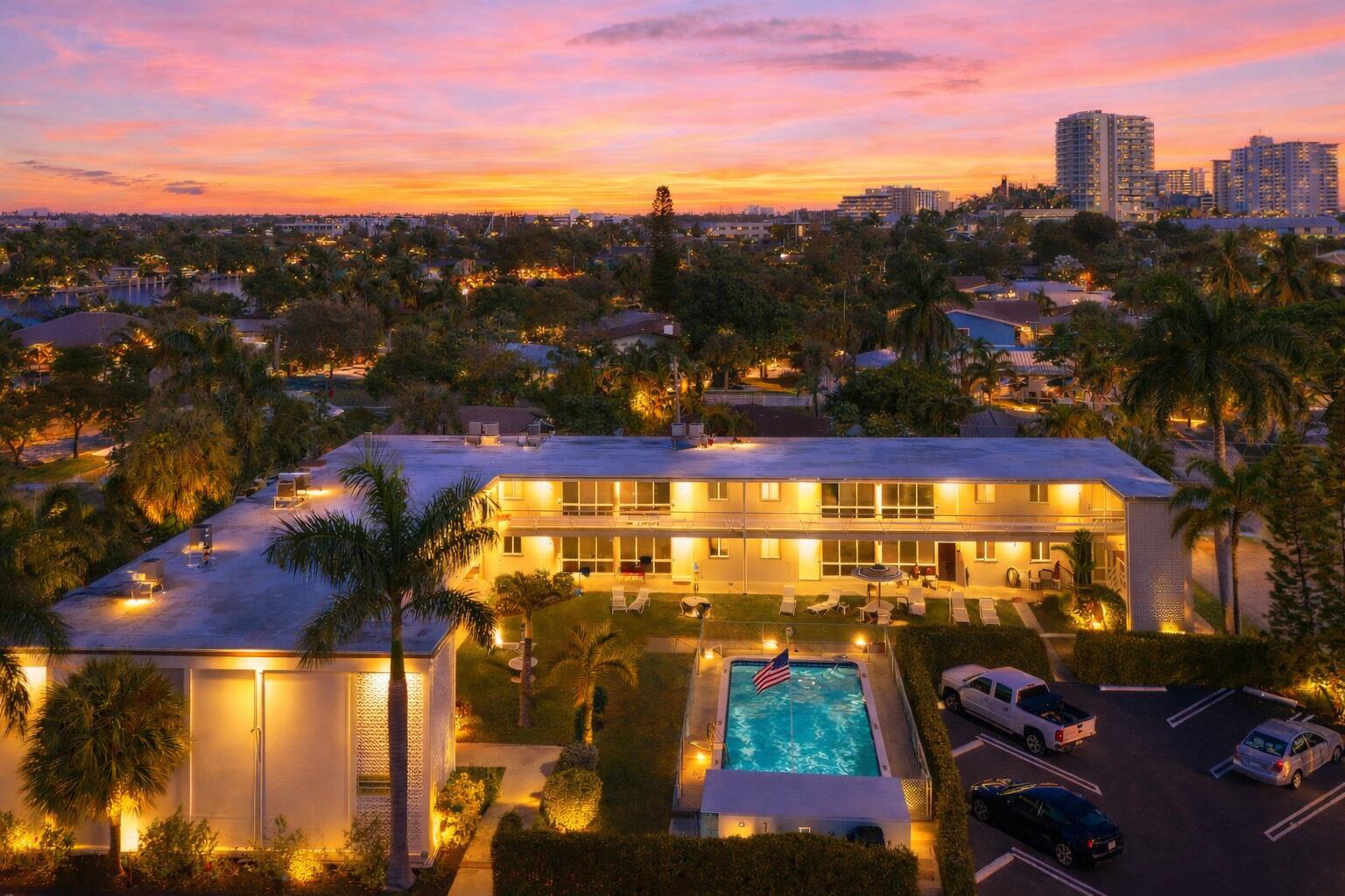 View details of listing 3205 SE 7th Street 206, Pompano Beach, FL 33062 Pompano Beach with MLS#