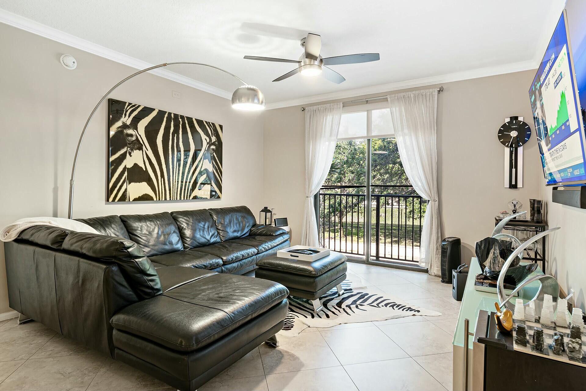 Listing  580 S Sapodilla 206, West Palm Beach, FL 33401, West Palm Beach, FL 33401