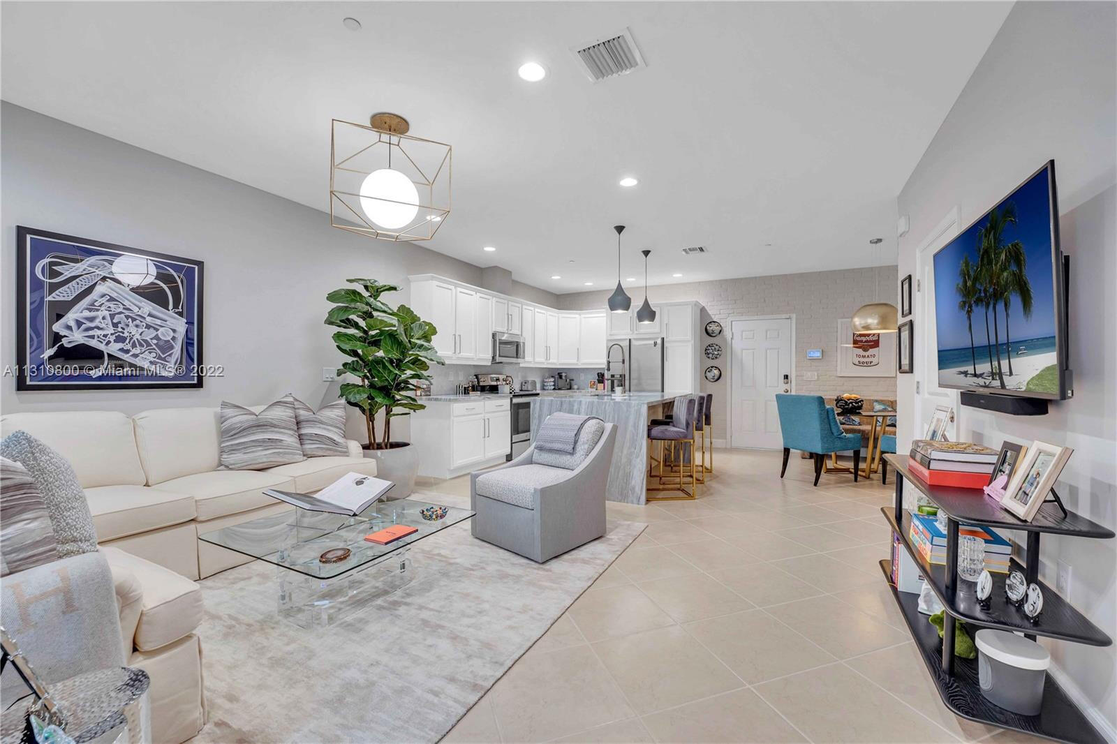 Listing  2957 St Thomas Drive, Cooper City, FL 33024, Cooper City, FL 33024