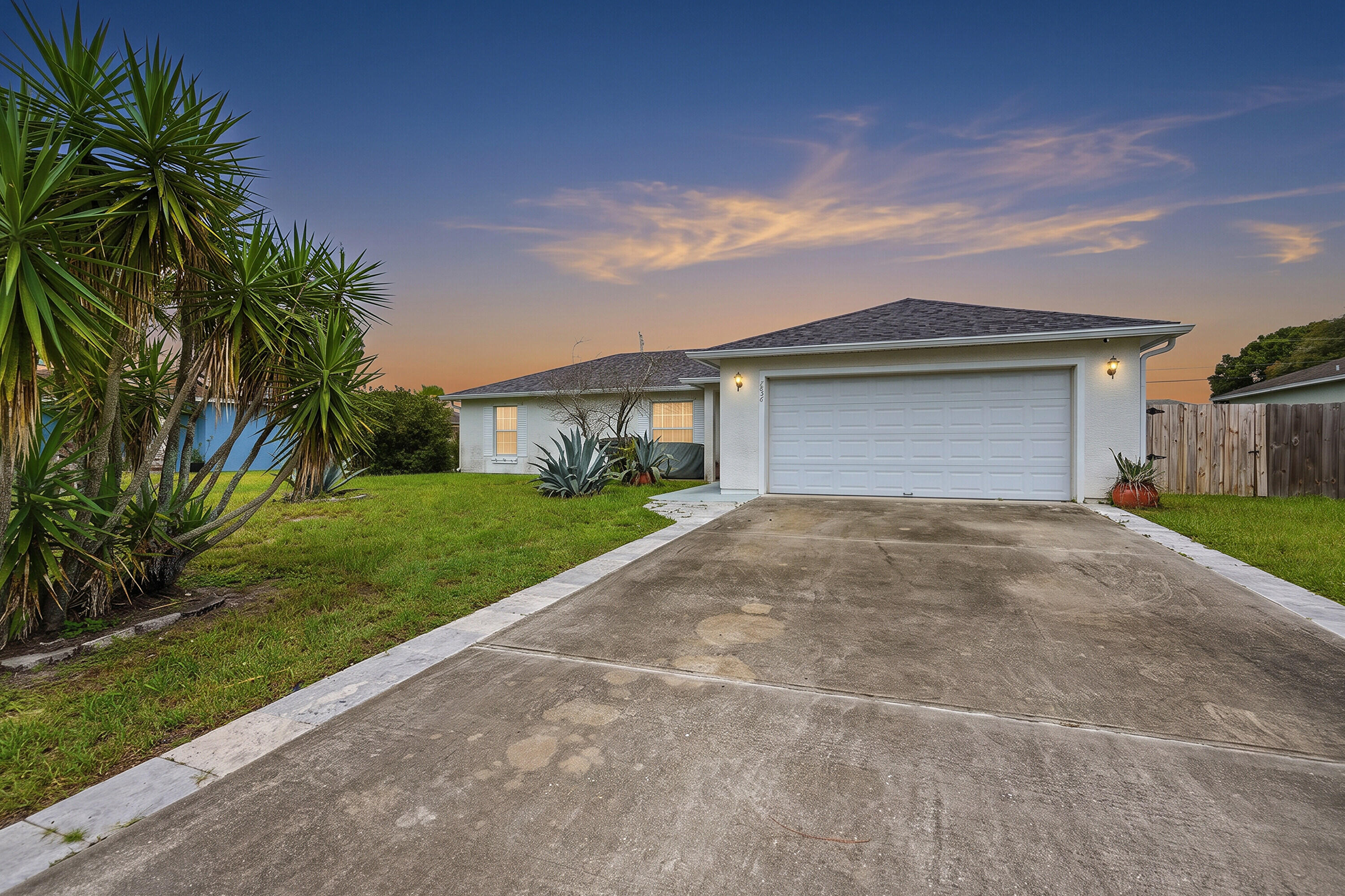 View details of listing 7856 101st Avenue, Vero Beach, FL 32967 Vero Beach with MLS#