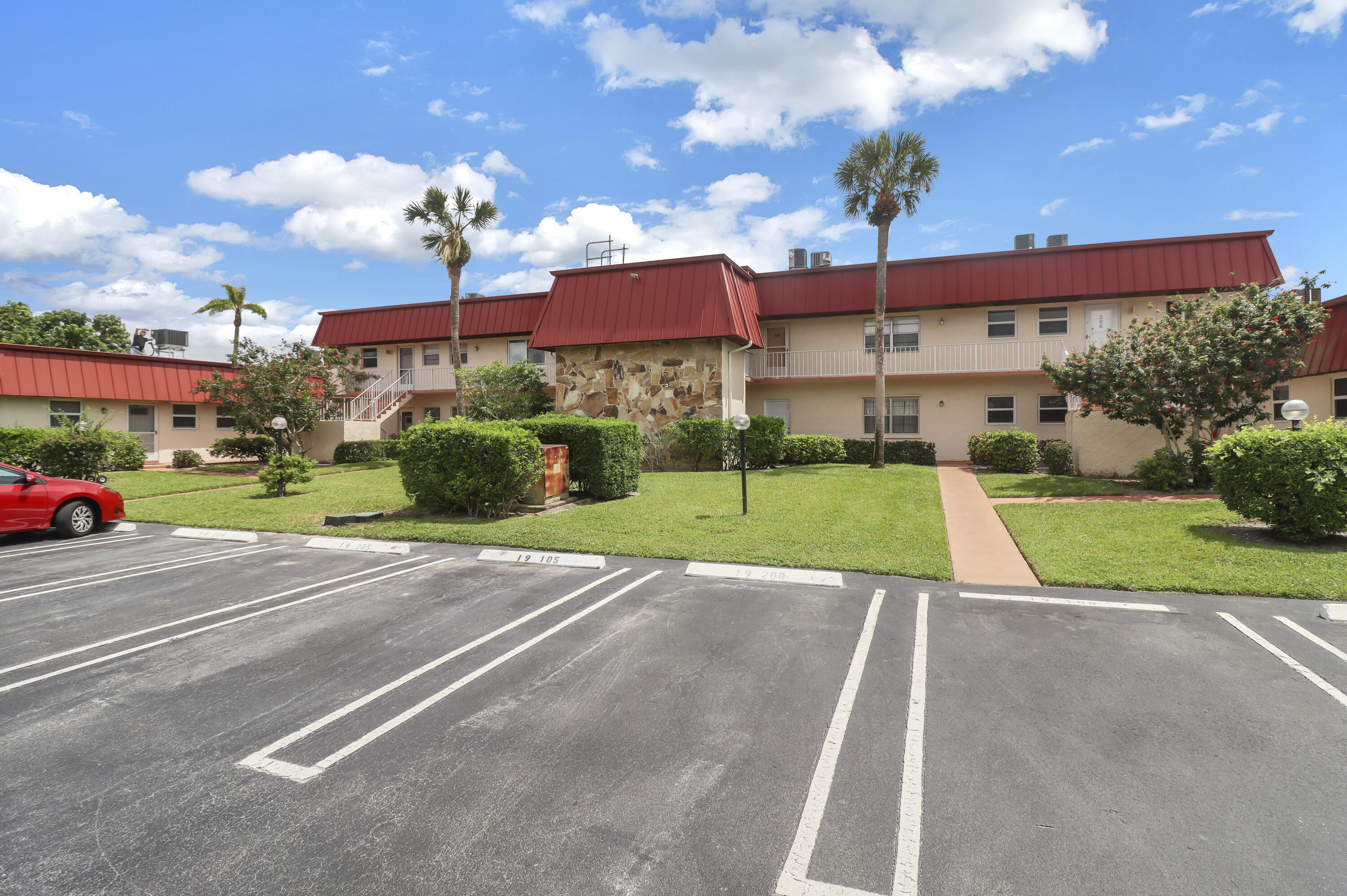 View details of listing 12016 Greenway Circle S 204, Royal Palm Beach, FL 33411 Royal Palm Beach with MLS#