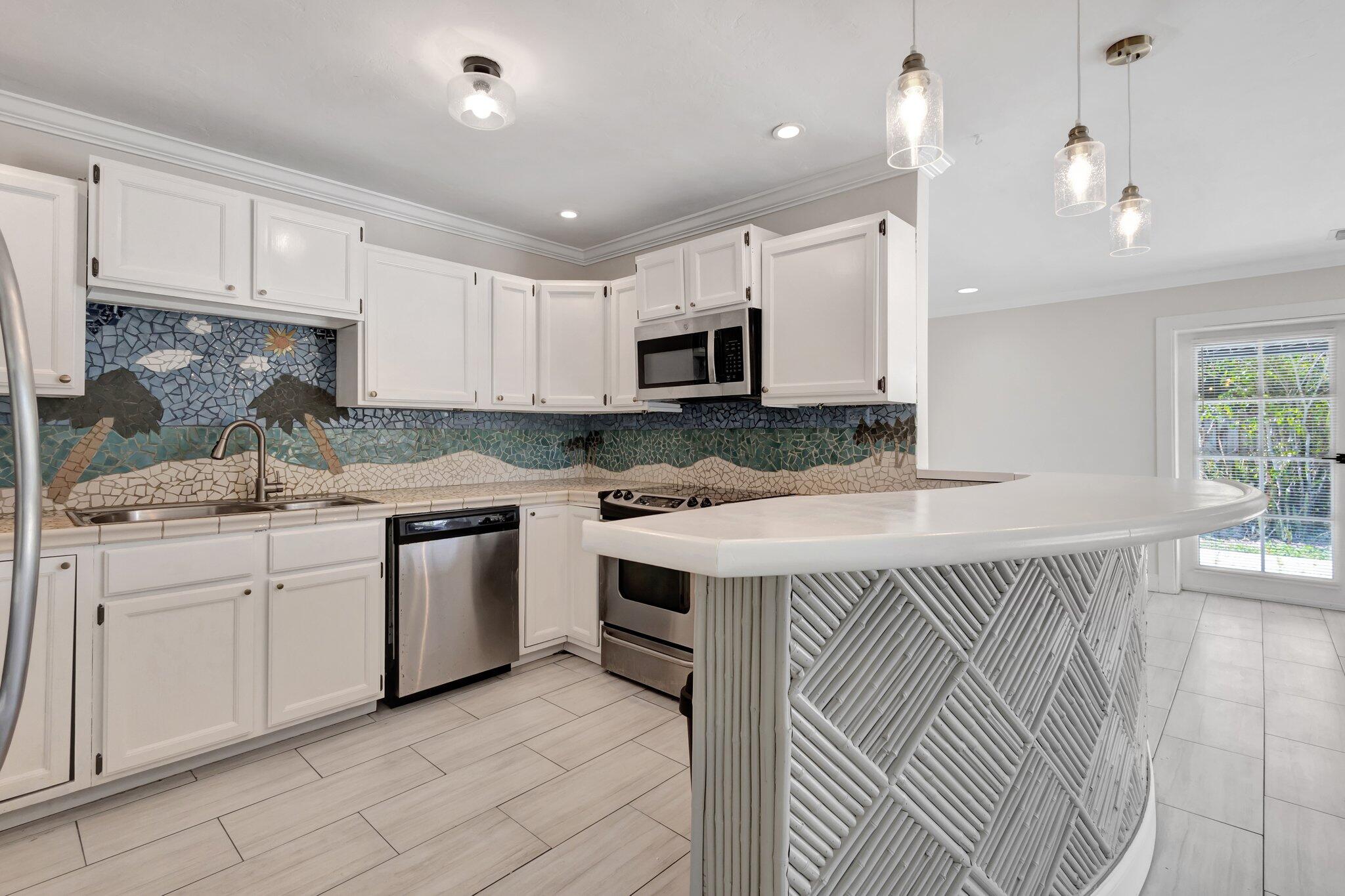 Listing  1225 16th Ave N B, Lake Worth Beach, FL 33460, Lake Worth Beach, FL 33460