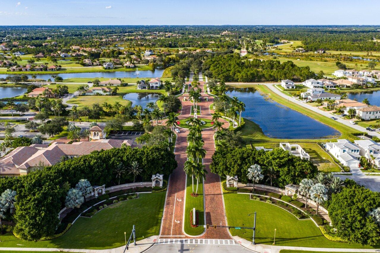 View details of listing 118 SE Rio Palermo, Port St. Lucie, FL 34984 Port St. Lucie with MLS#