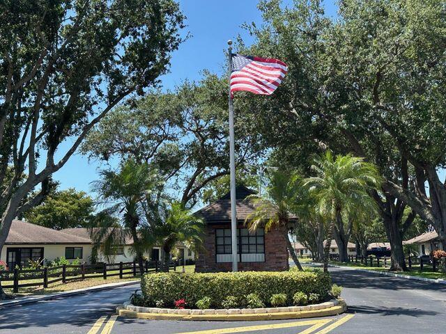 View details of listing 4948 Equestrian Circle B, Boynton Beach, FL 33436 Boynton Beach with MLS#