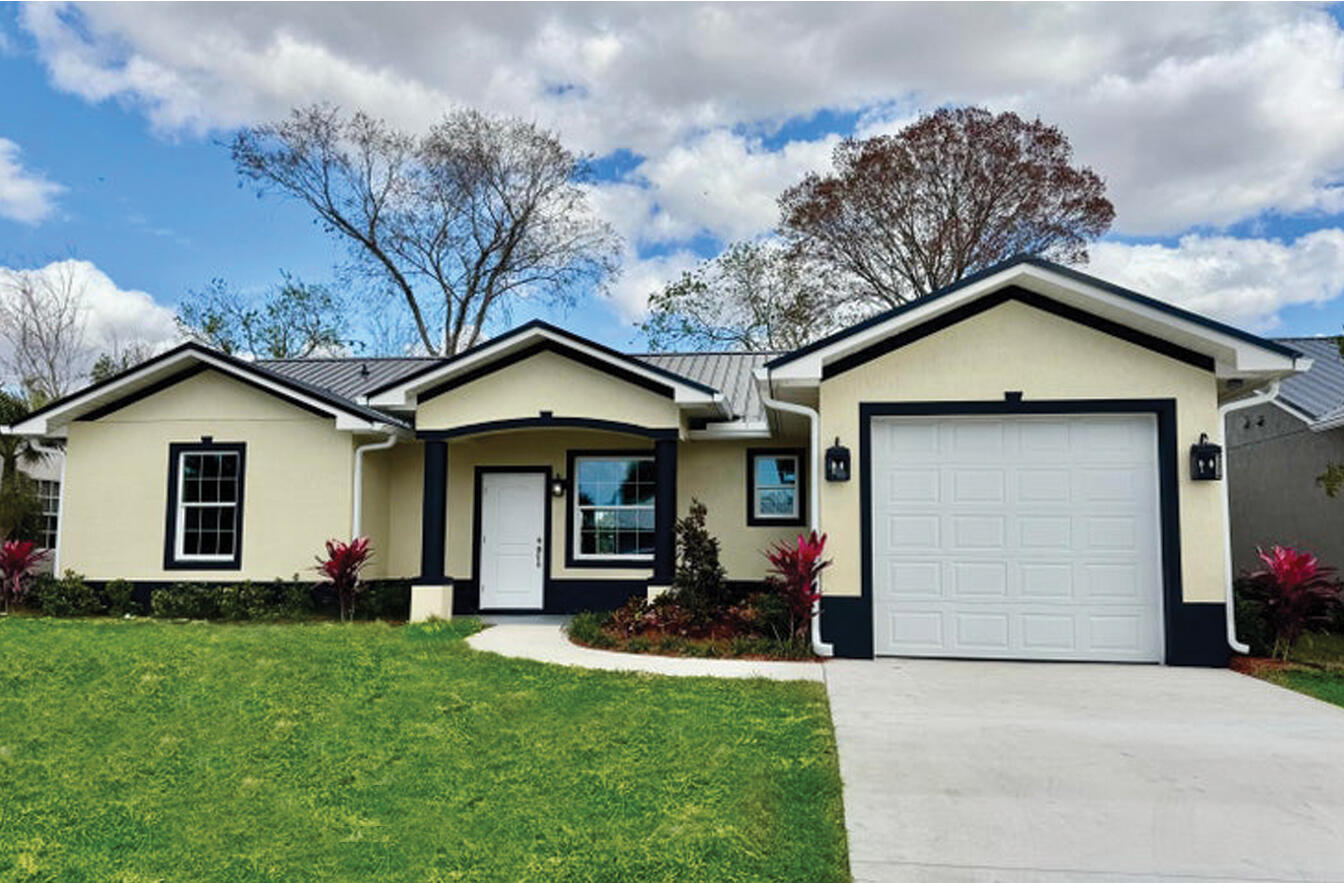 View details of listing 5007 SE 42nd Street, Okeechobee, FL 34974 Okeechobee with MLS# 