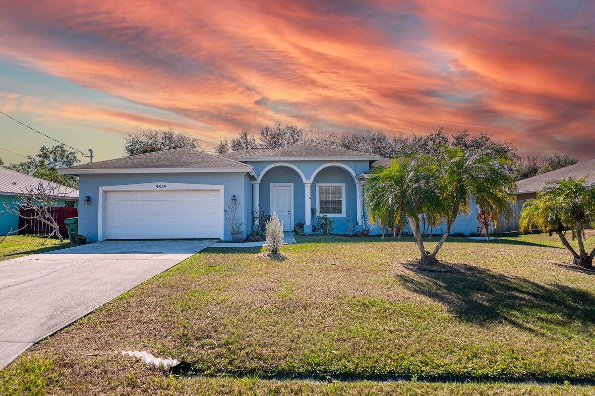 View details of listing 5859 NW Cullom Circle, Port St. Lucie, FL 34986 Port St. Lucie with MLS# 