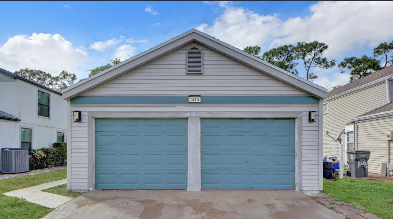 View details of listing 1413 Blue Clover Lane, West Palm Beach, FL 33415 West Palm Beach with MLS# 