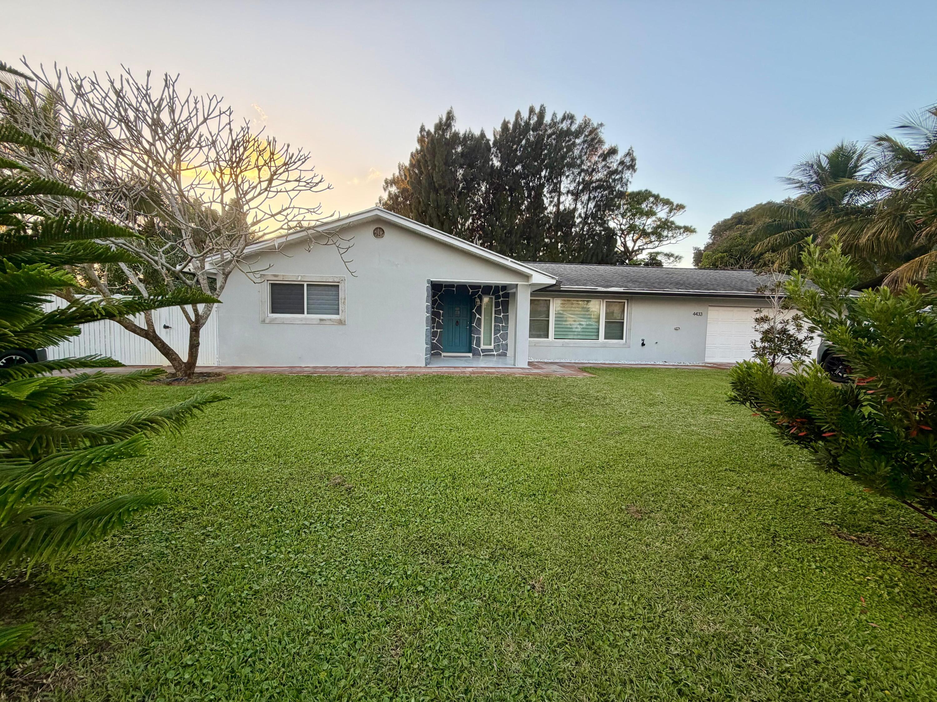 Listing  4433 Foss Road, Lake Worth Beach, FL 33461, Lake Worth Beach, FL 33461