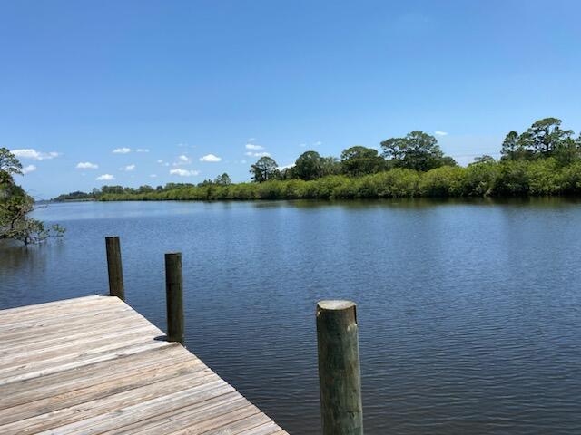 View details of listing 10124 SW Hemingway Terrace, Palm City, FL 34990 Palm City with MLS# 