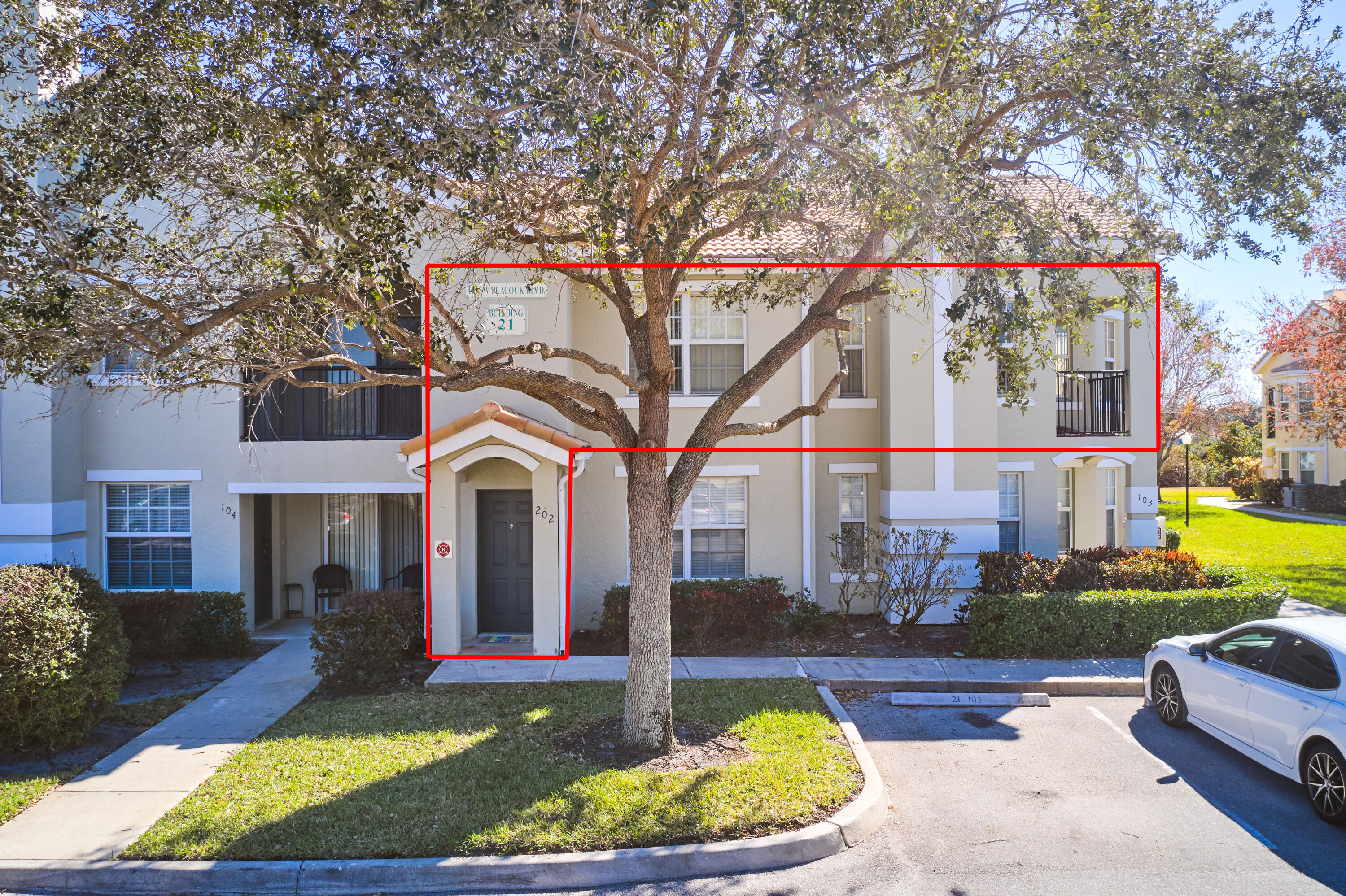 View details of listing 140 SW Peacock Boulevard 21-202, Port St. Lucie, FL 34986 Port St. Lucie with MLS# 