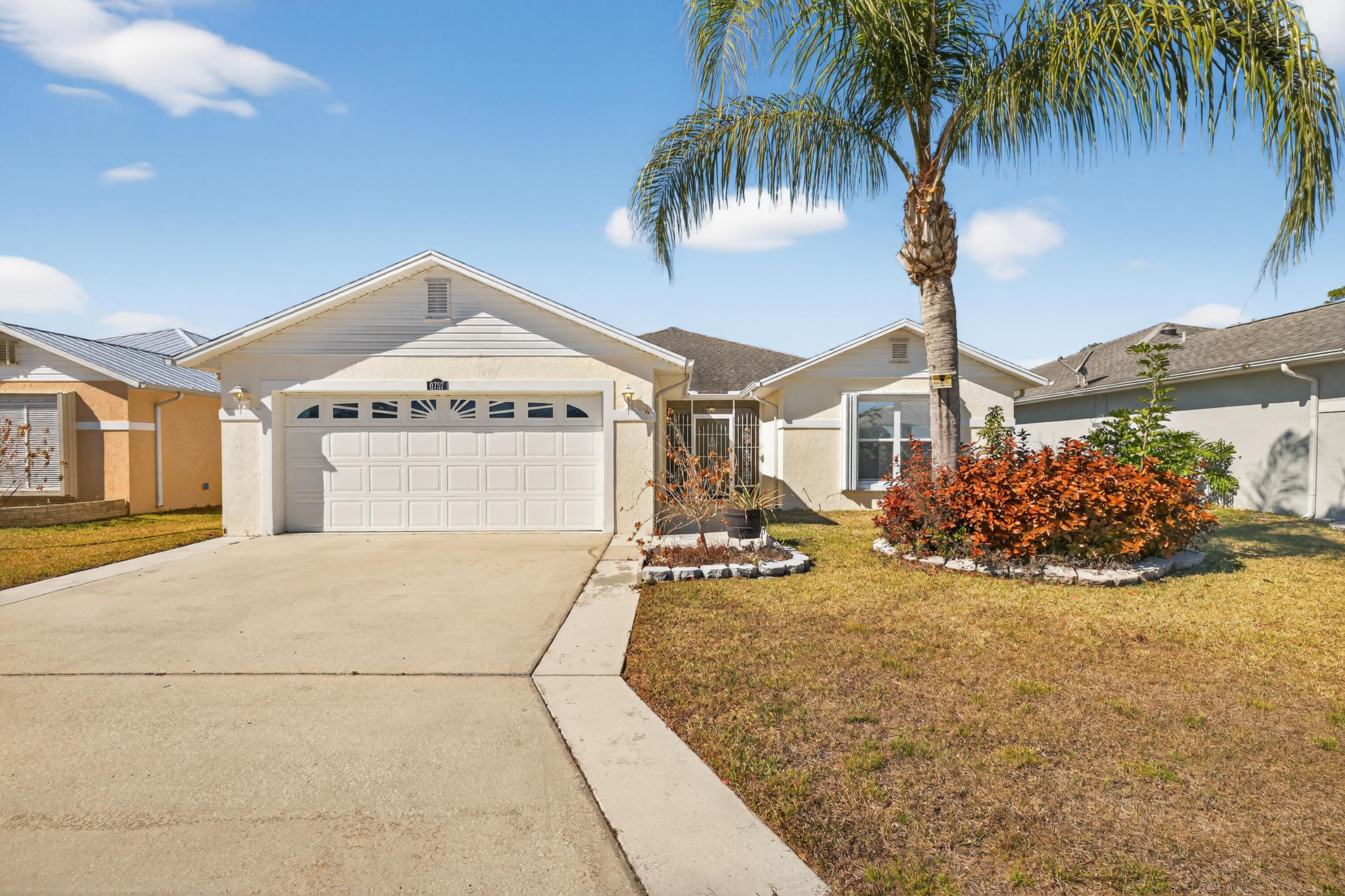 View details of listing 6737 Campanilla, Fort Pierce, FL 34951 Fort Pierce with MLS# 