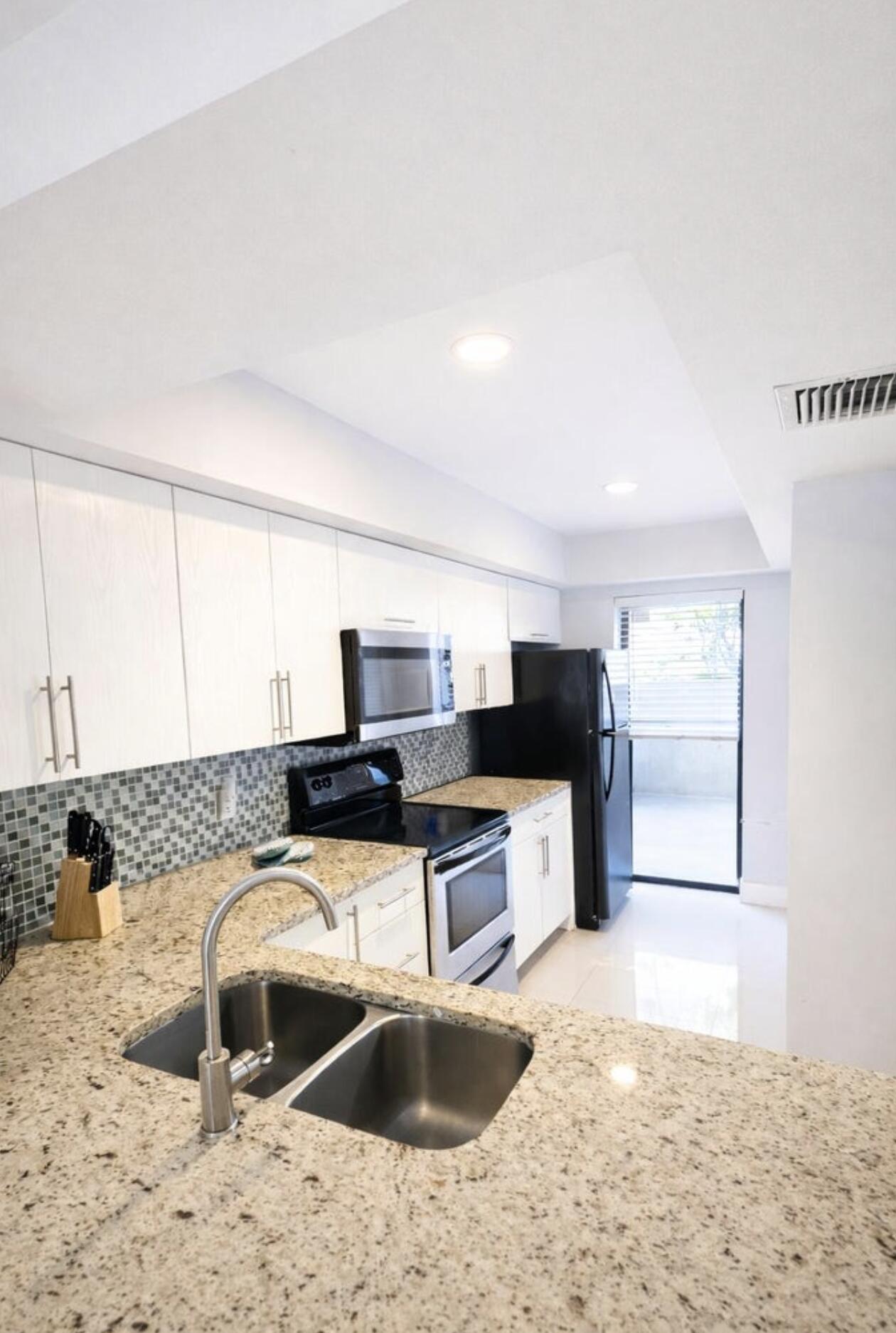 View details of listing 11596 NW 45th Street 4, Coral Springs, FL 33065 Coral Springs with MLS# 