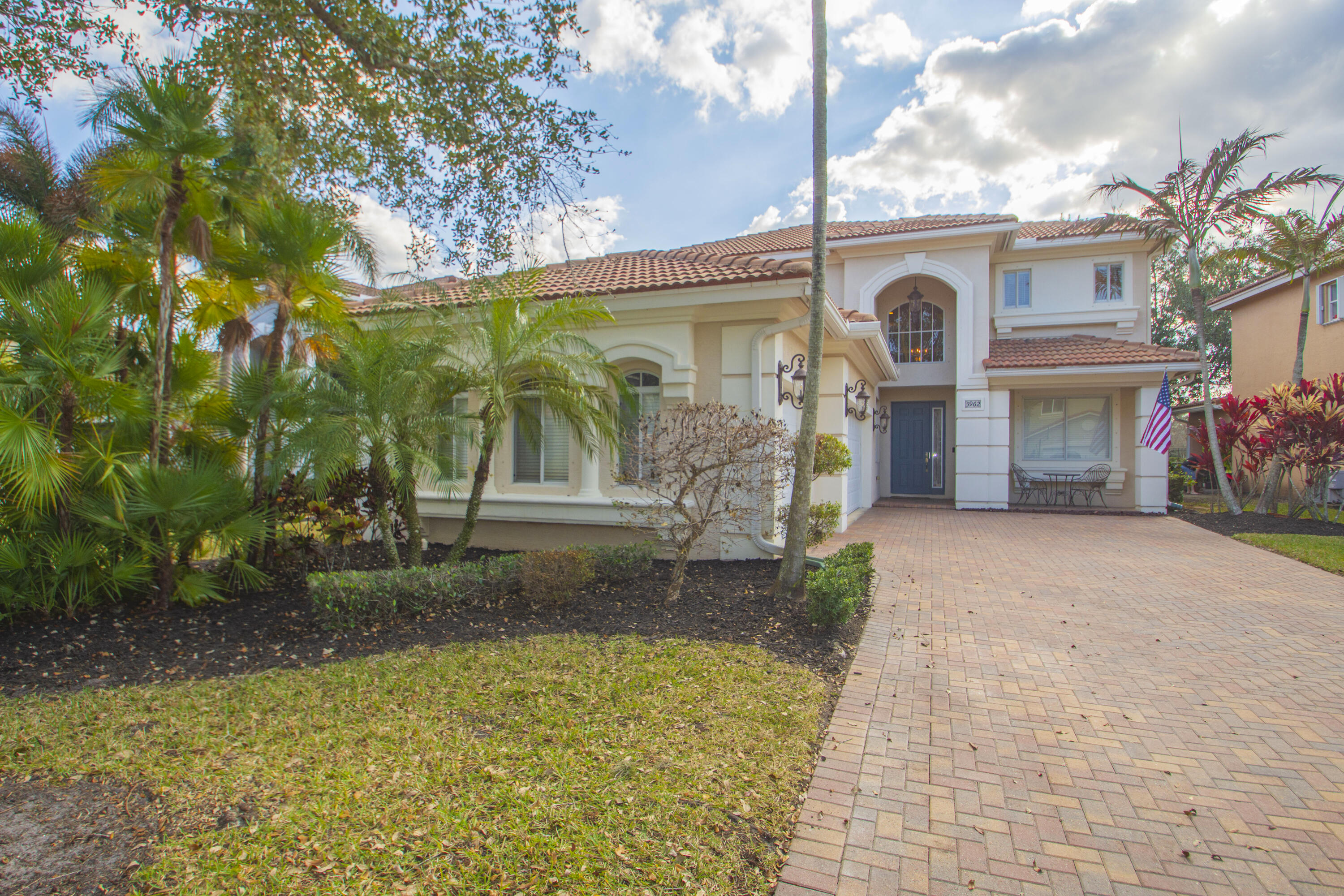 View details of listing 5962 SW Bald Eagle Drive, Palm City, FL 34990 Palm City with MLS#