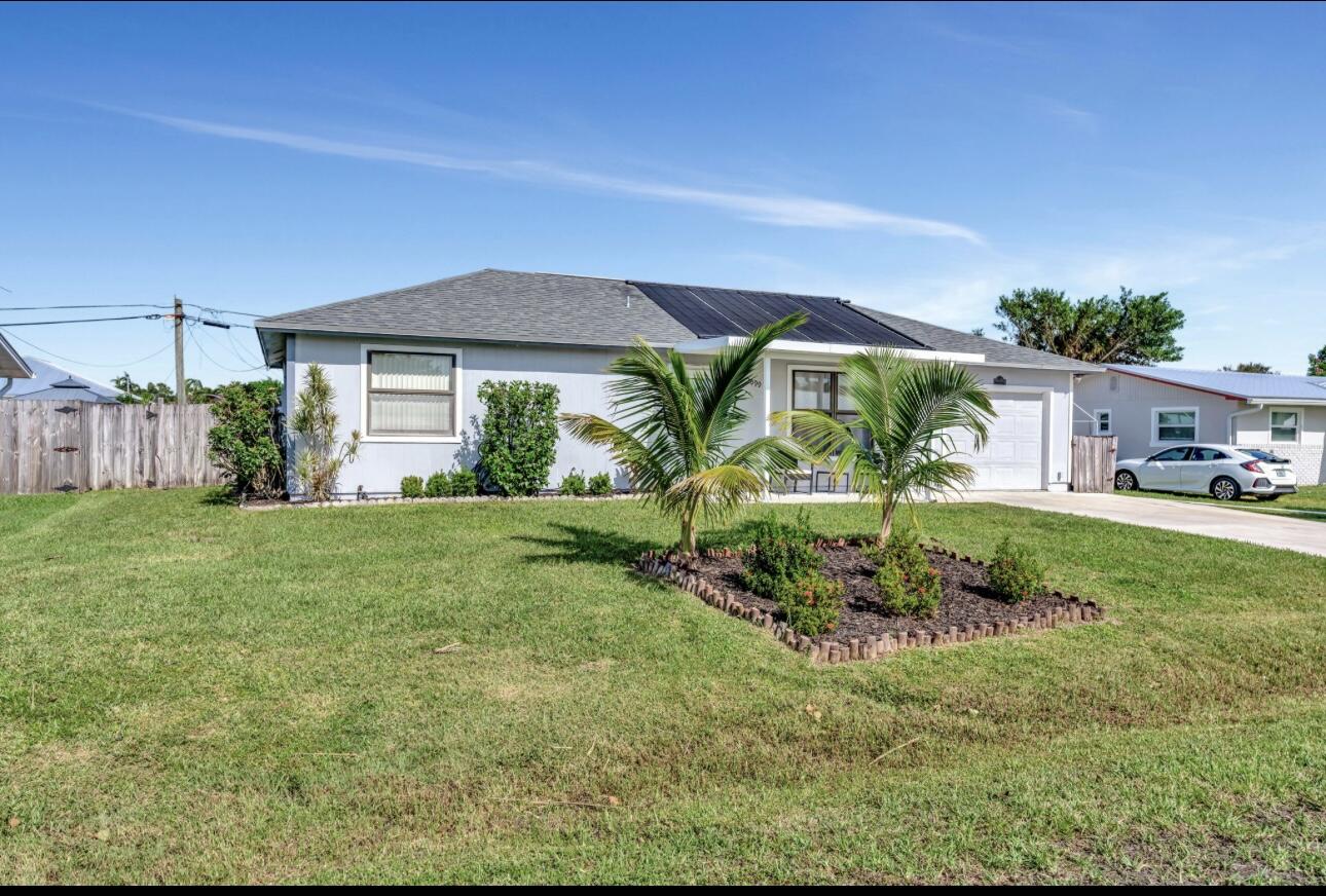 Listing  2099 SE Madison Street 34997, Stuart, FL 34996, Stuart, FL 34996