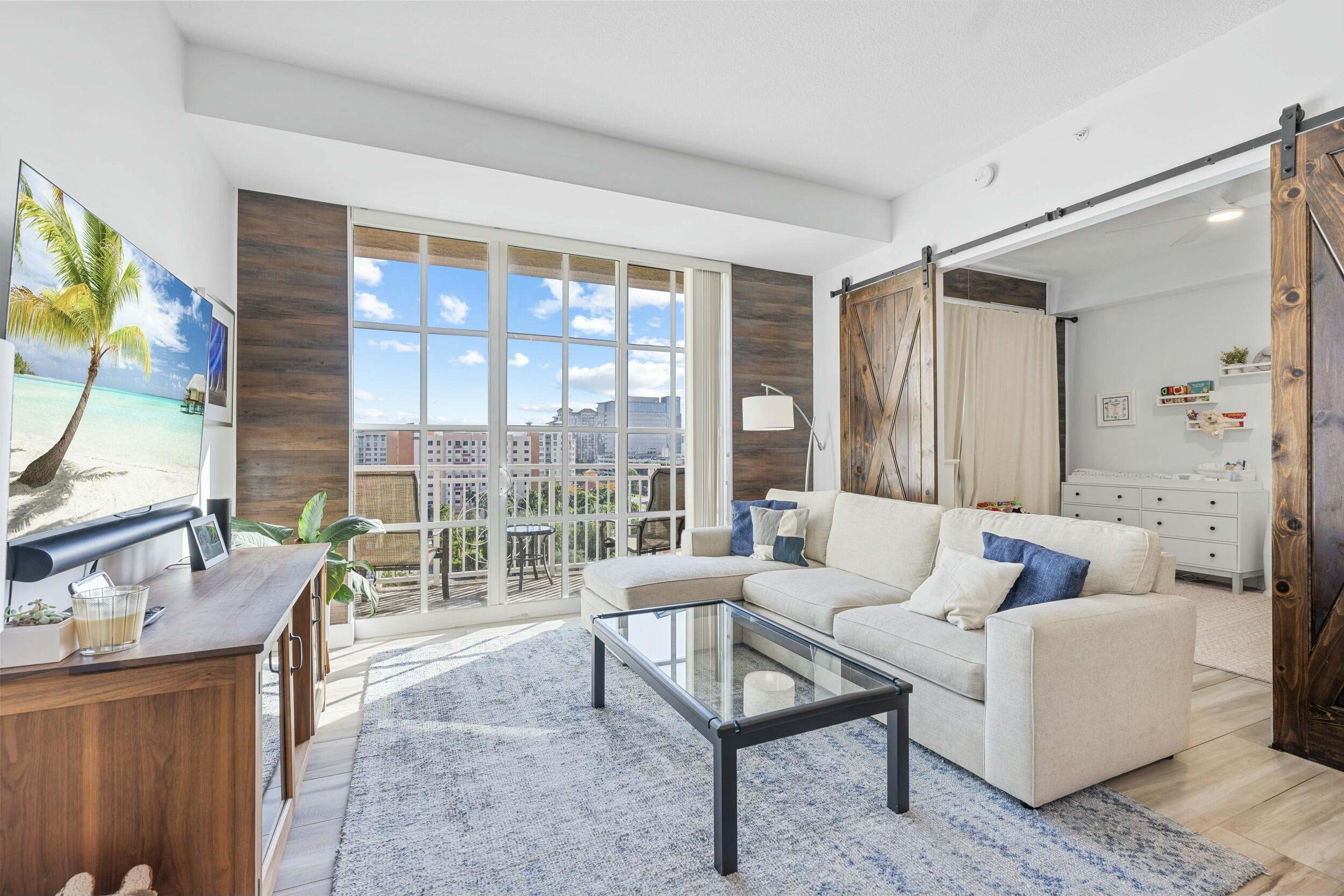 View details of listing 410 Evernia Street 807, West Palm Beach, FL 33401 West Palm Beach with MLS#