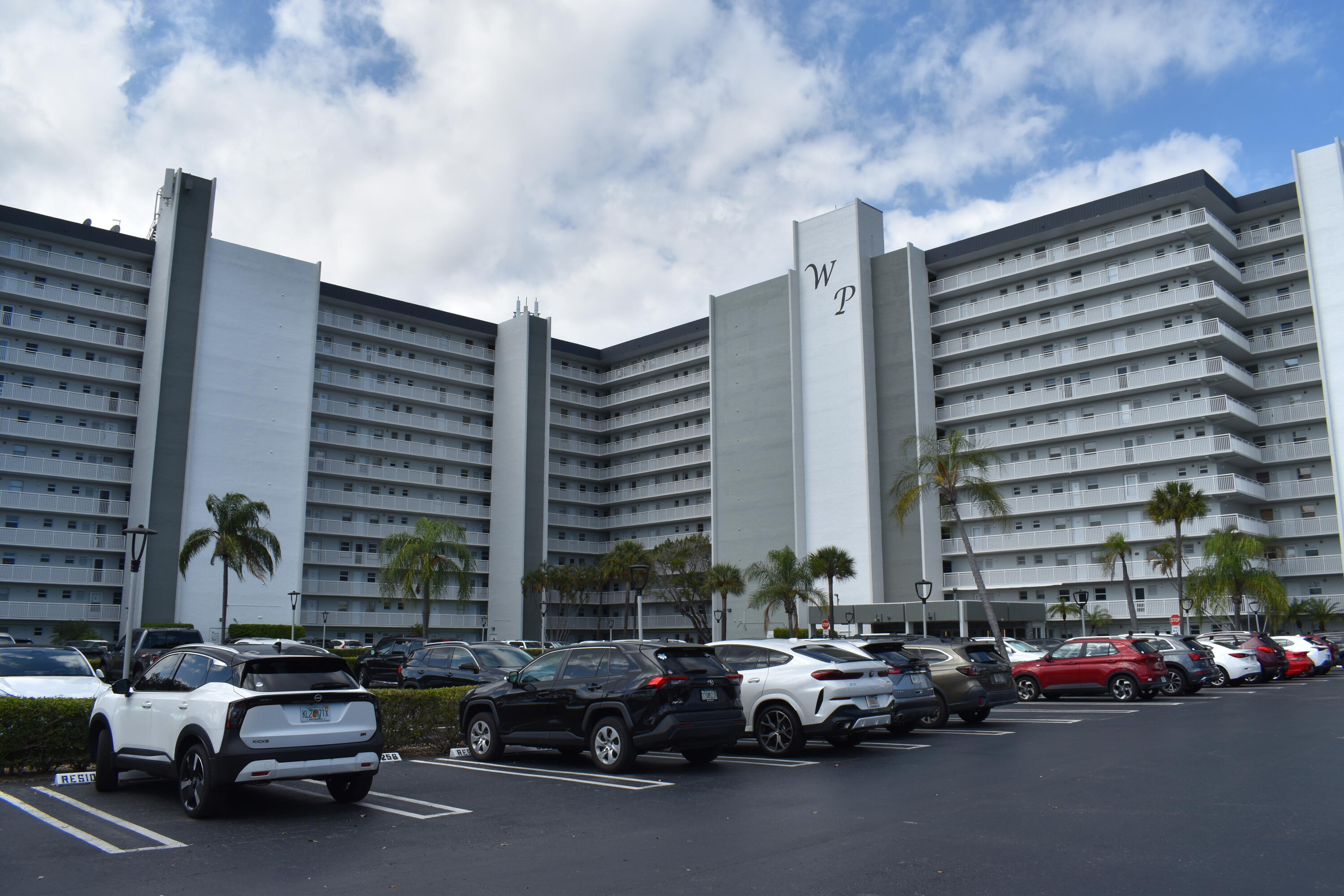 View details of listing 801 S Federal Highway 308, Pompano Beach, FL 33062 Pompano Beach with MLS#
