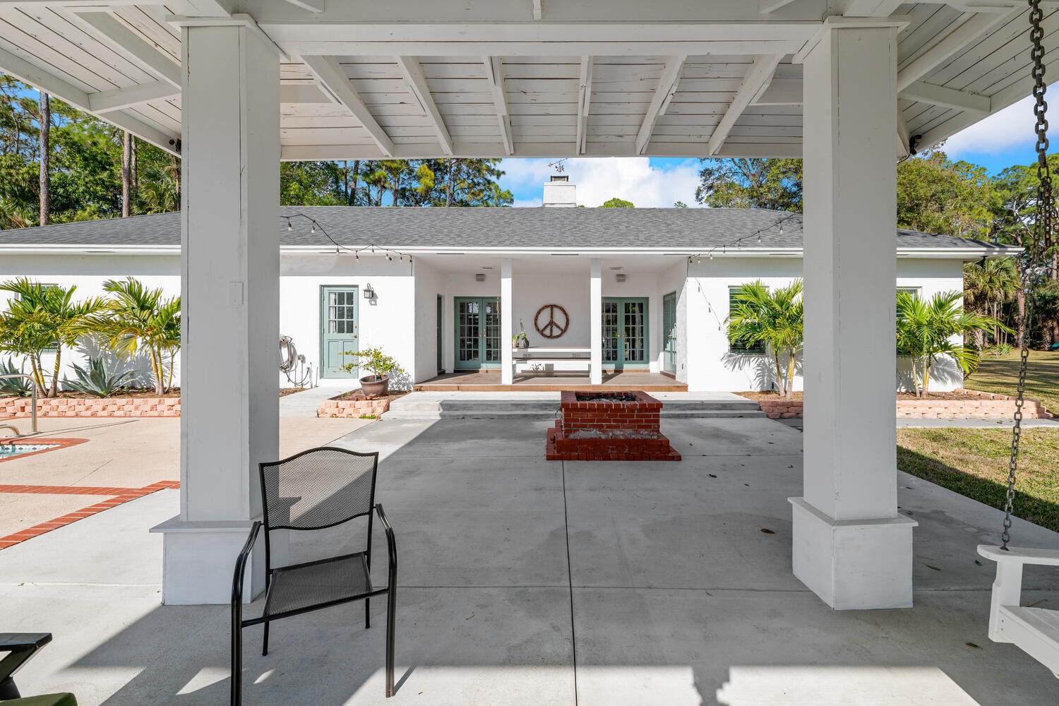Listing  1453 E Road, Loxahatchee Groves, FL 33470, Loxahatchee Groves, FL 33470