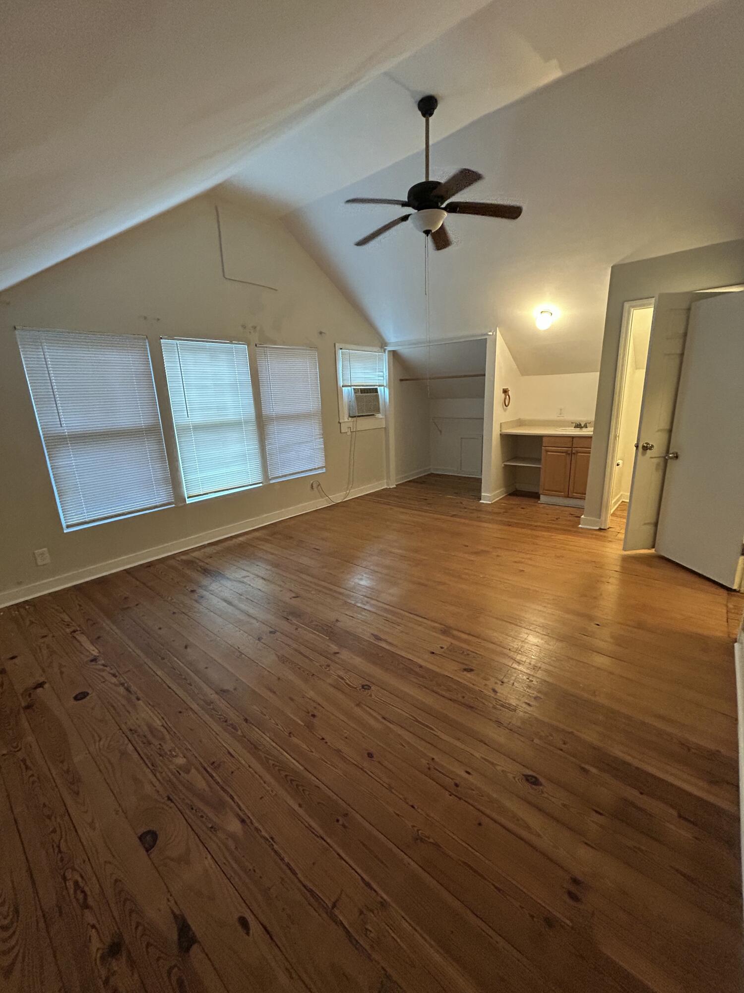 Listing  431 S M Street 4, Lake Worth Beach, FL 33460, Lake Worth Beach, FL 33460