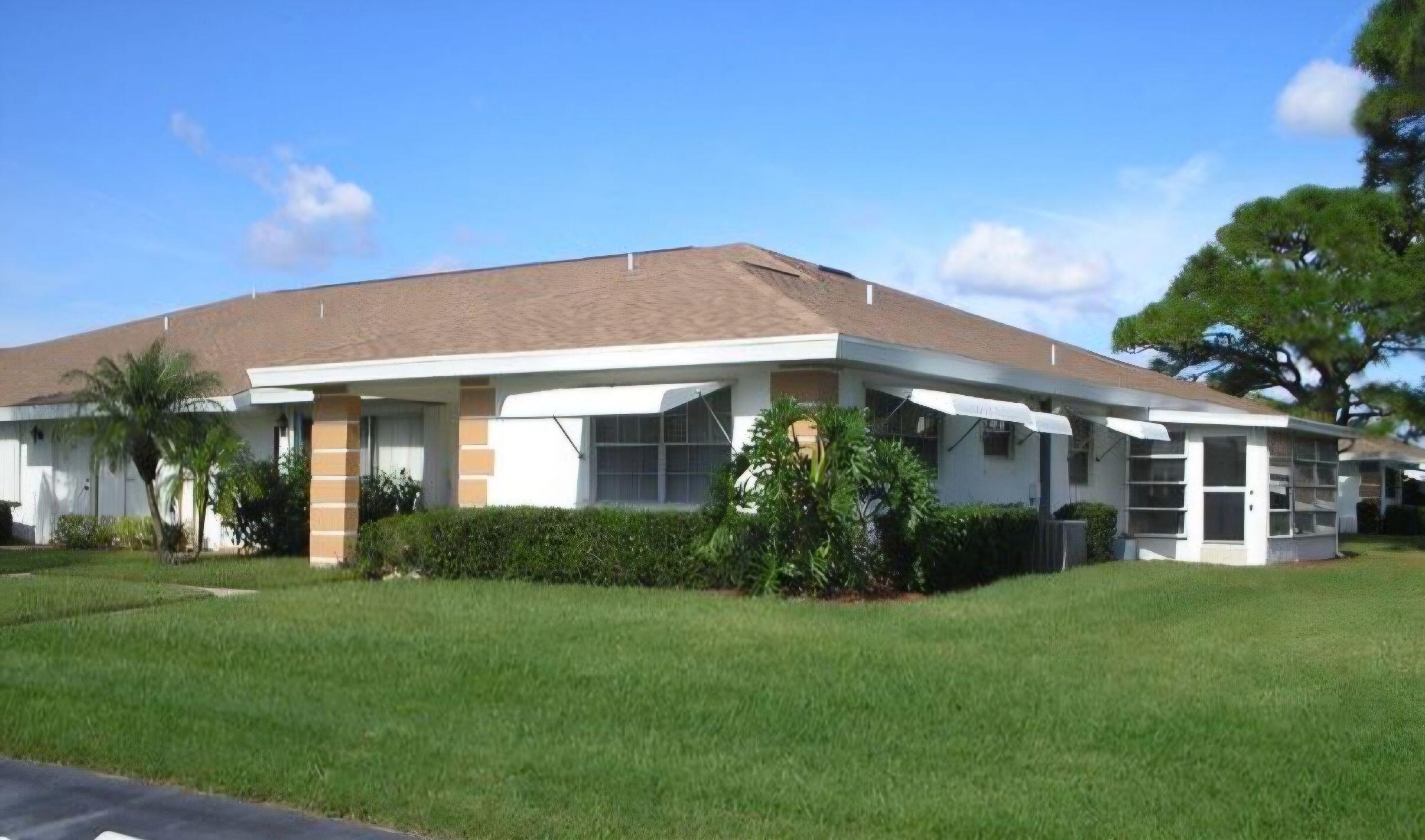 View details of listing 1212 Lakes End Drive D, Fort Pierce, FL 34982 Fort Pierce with MLS#