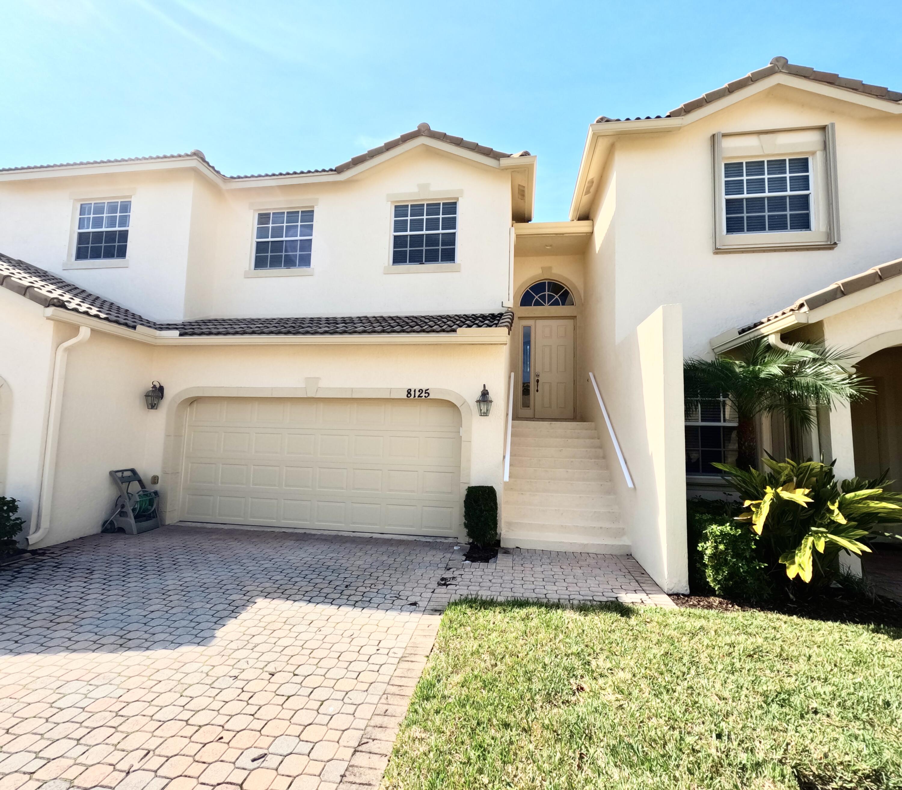 View details of listing 8125 Carnoustie Place, Port St. Lucie, FL 34986 Port St. Lucie with MLS#