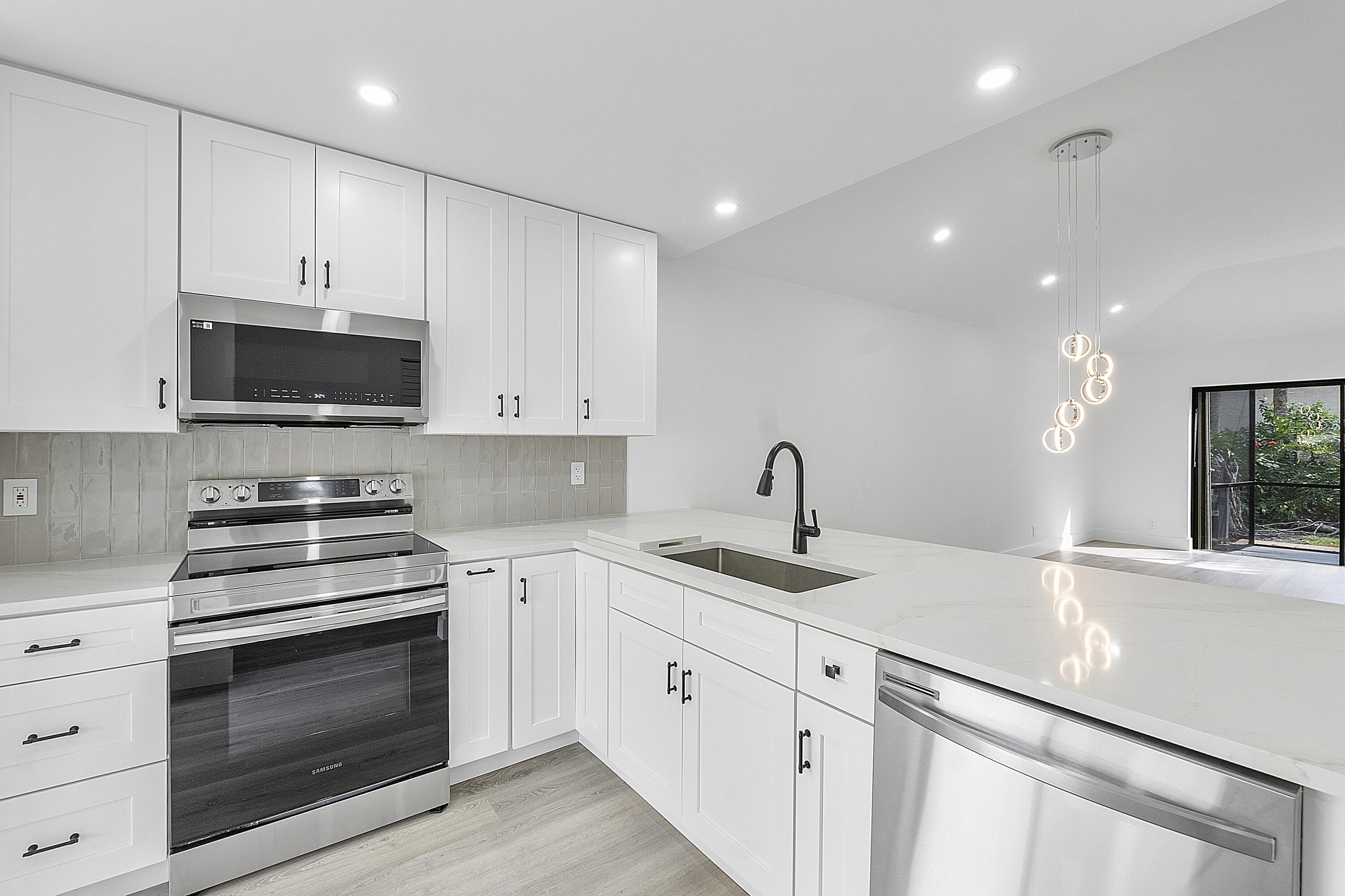 View details of listing 3127 Kingswood Terrace, Boca Raton, FL 33431 Boca Raton with MLS#