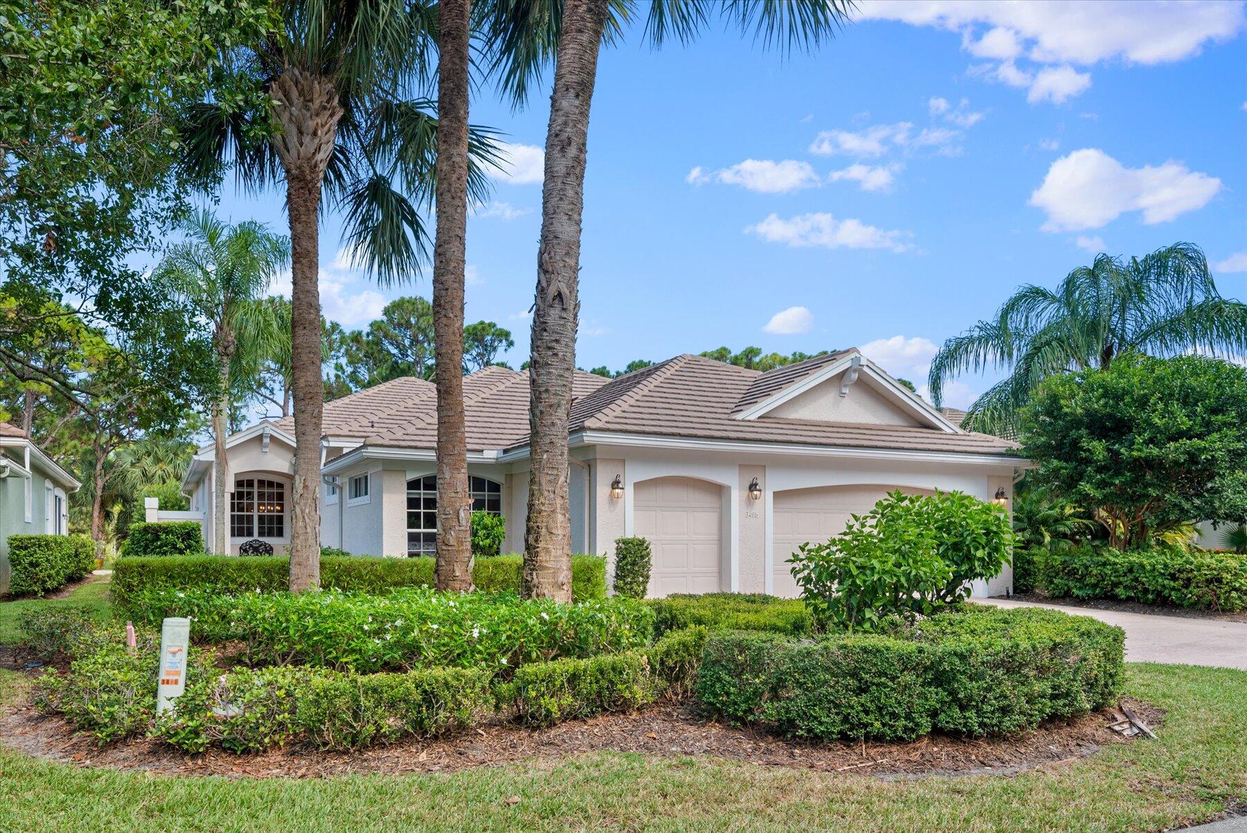 View details of listing 3498 SE Doubleton Drive, Stuart, FL 34997 Stuart with MLS#