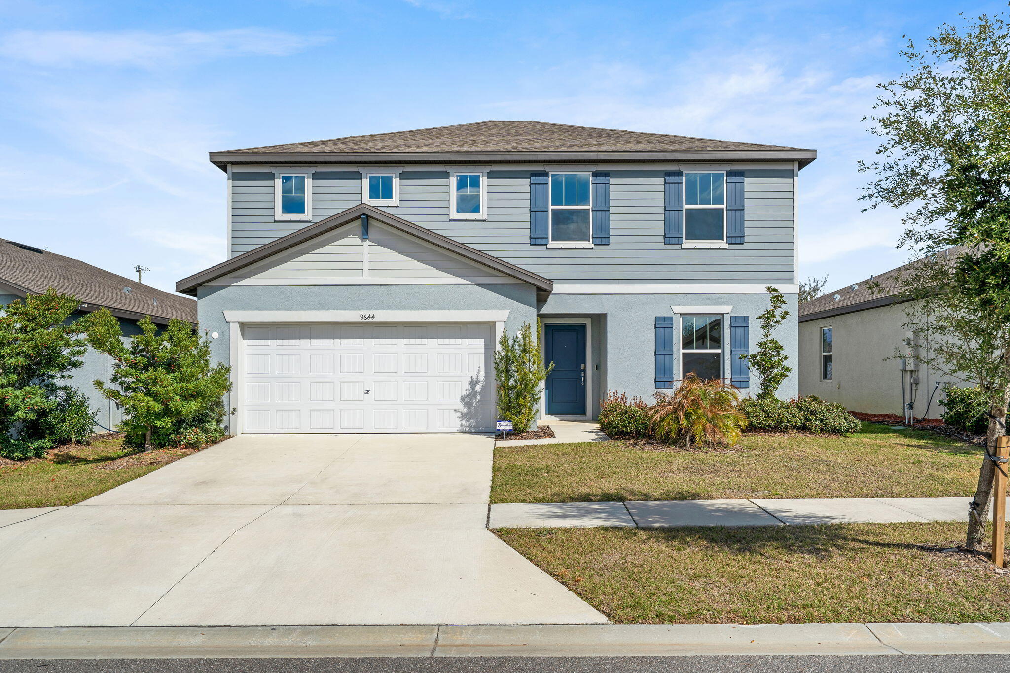 View details of listing 9644 Summers Cay Circle, Thonotosassa, FL 33592 Thonotosassa with MLS#
