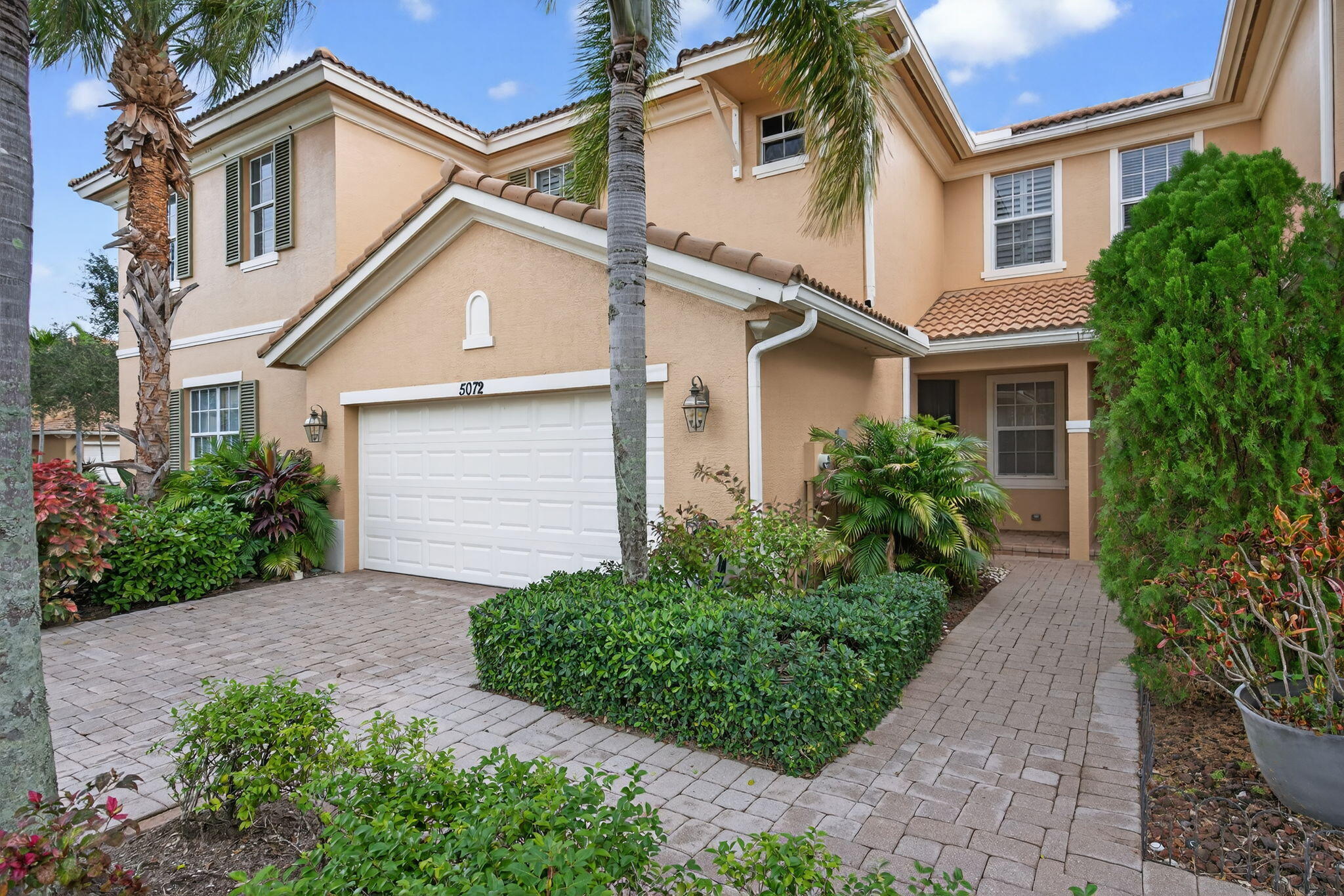 Listing  5072 Dulce Court, Palm Beach Gardens, FL 33418, Palm Beach Gardens, FL 33418