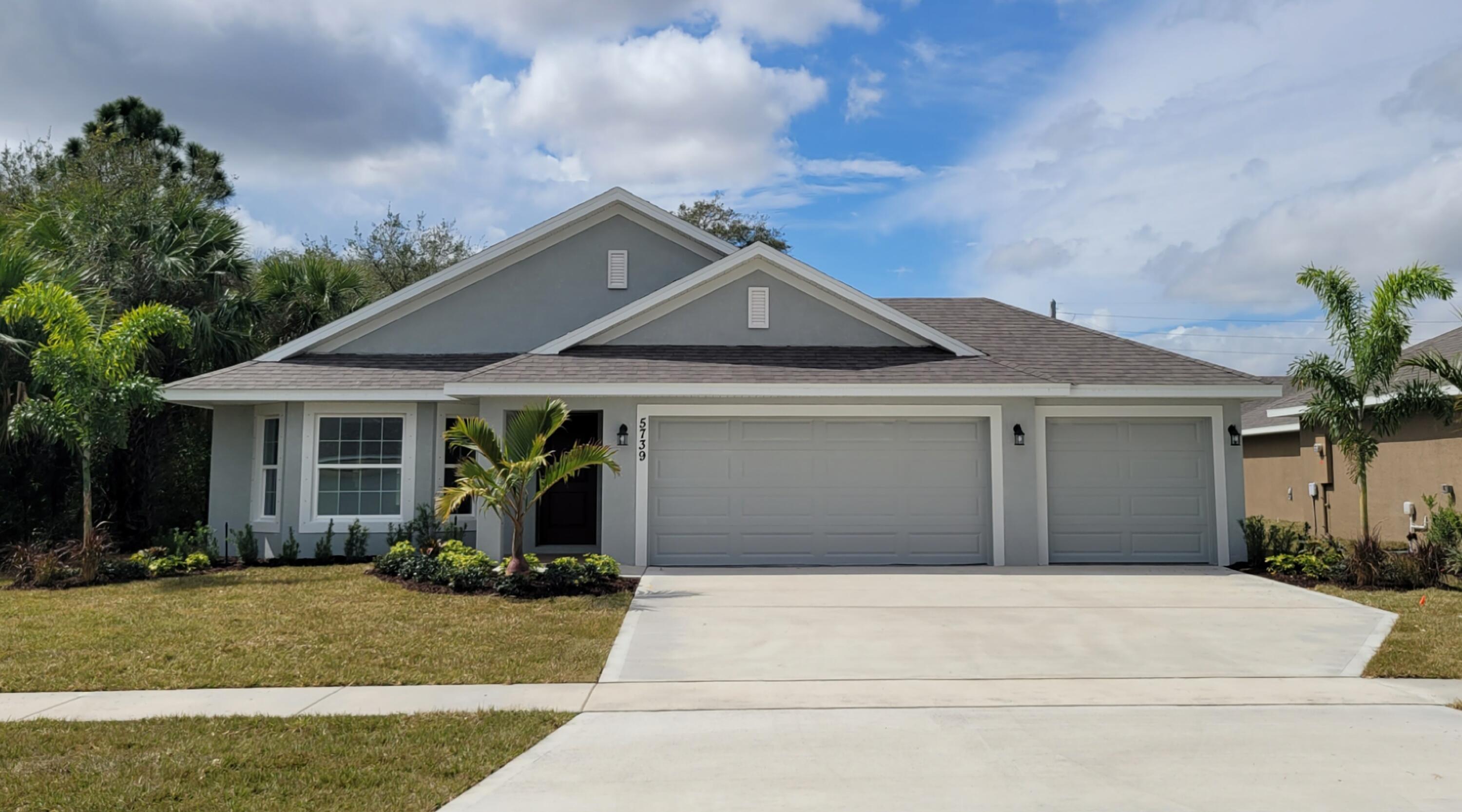 View details of listing 5739 Waterstone Boulevard, Fort Pierce, FL 34951 Fort Pierce with MLS#