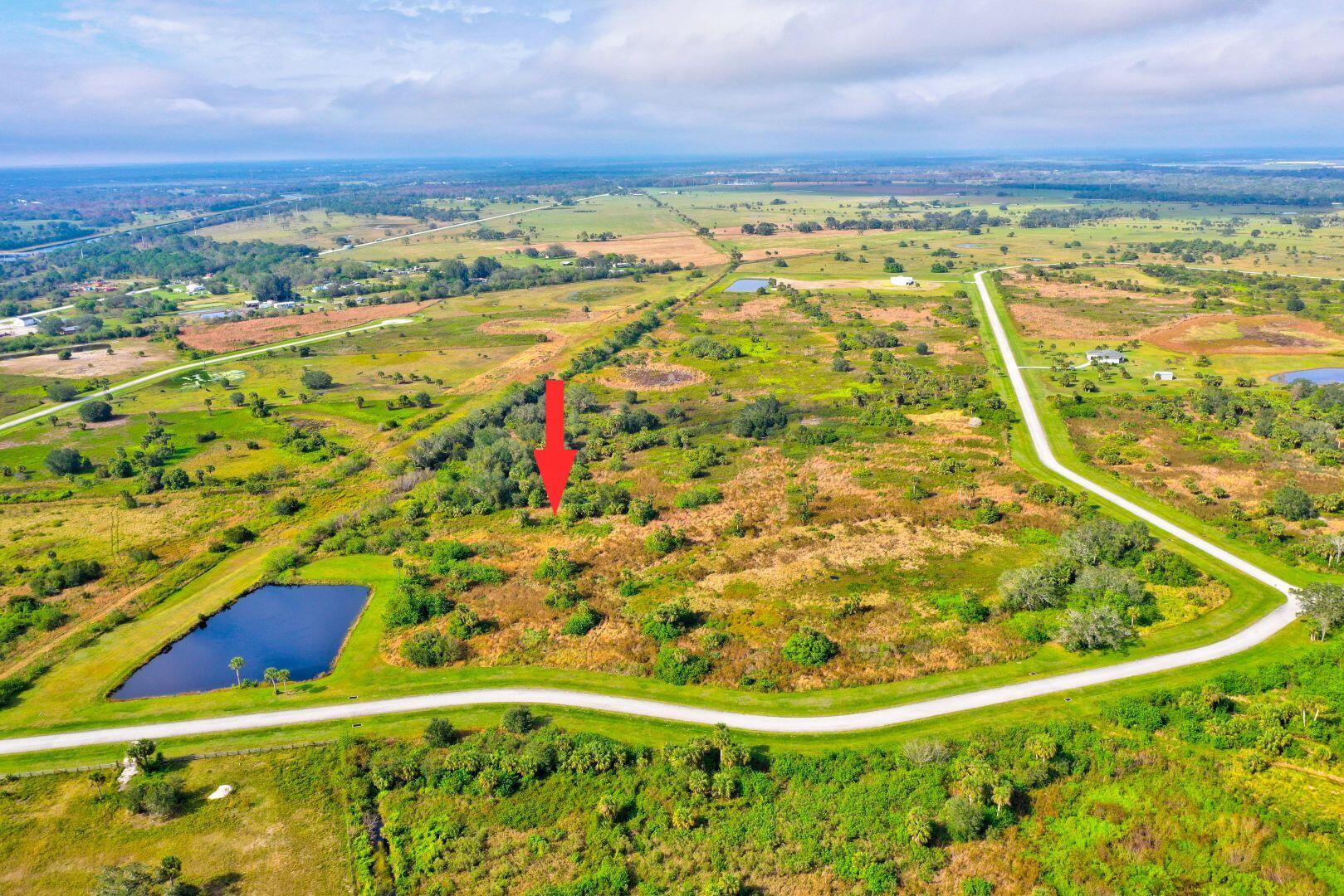 View details of listing 2831 SE 67th Place, Okeechobee, FL 34974 Okeechobee with MLS#