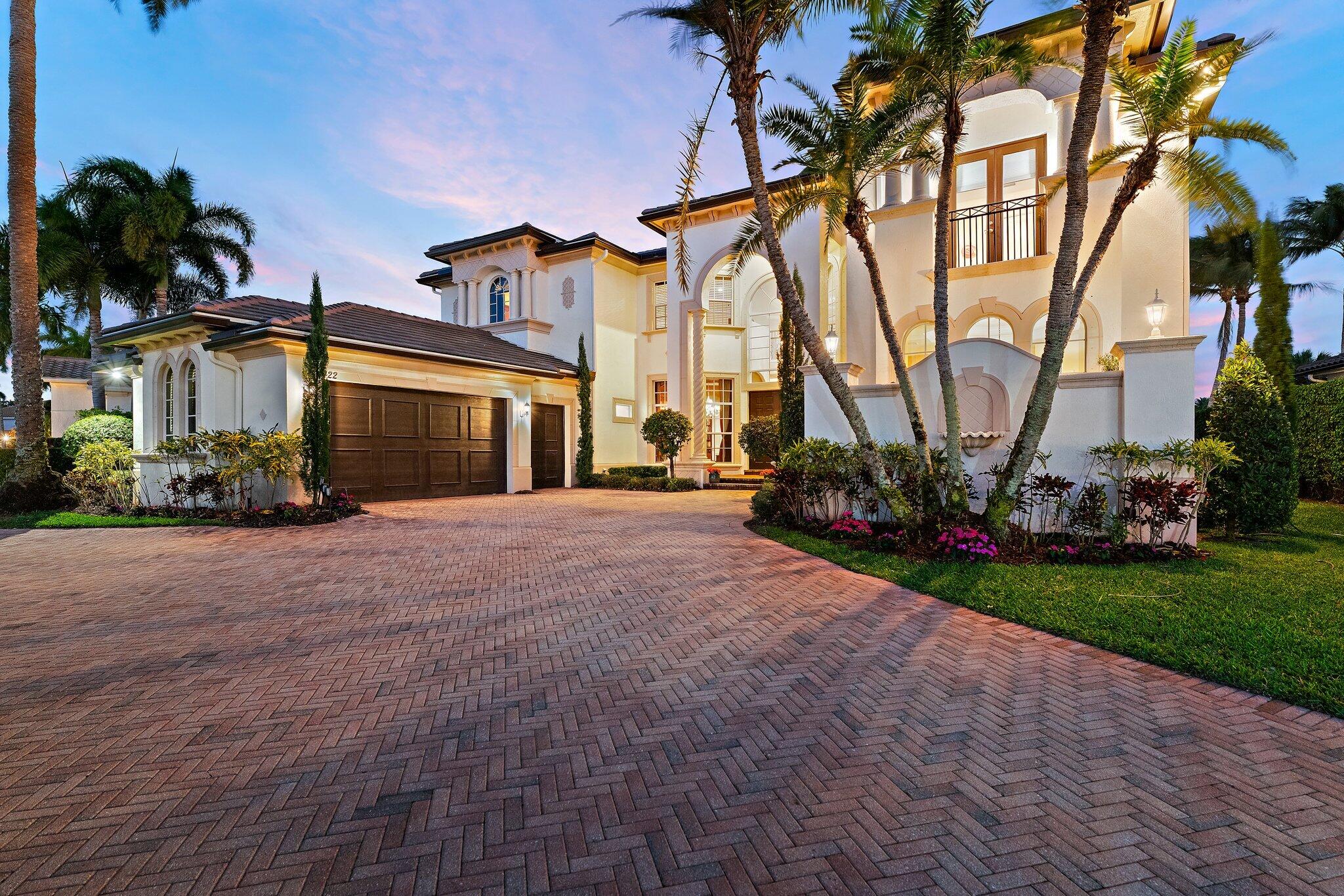 View details of listing 422 Savoie Drive, Palm Beach Gardens, FL 33410 Palm Beach Gardens with MLS#