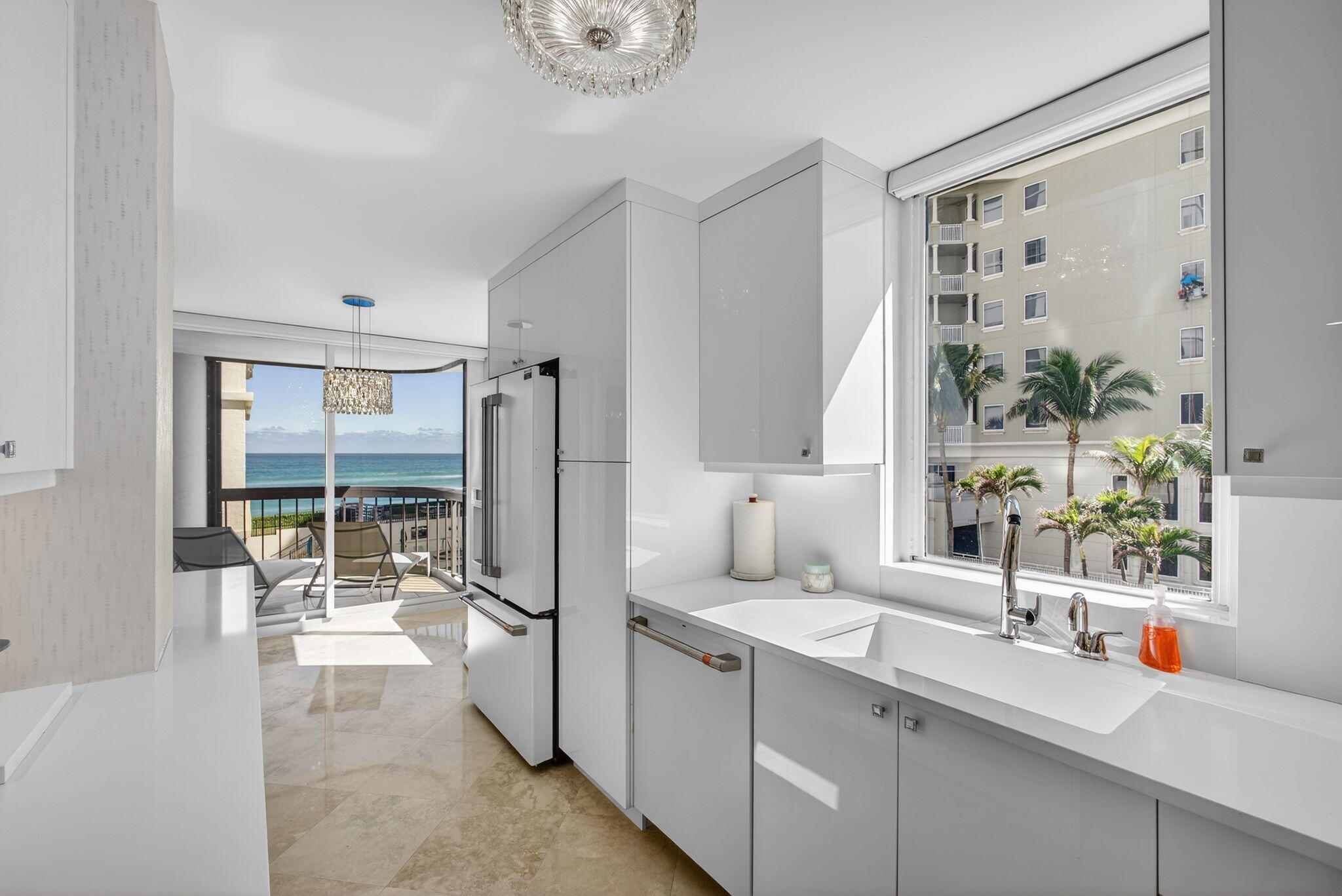 View details of listing 5380 N Ocean Drive 3b, Singer Island, FL 33404 Singer Island with MLS#