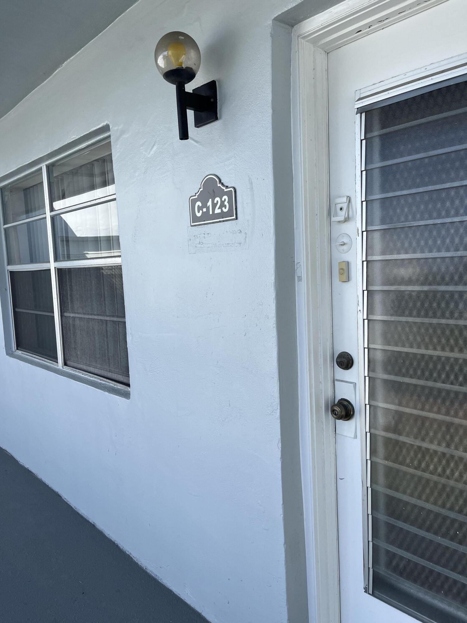 Listing  123 Normandy C, Delray Beach, FL 33484, Delray Beach, FL 33484