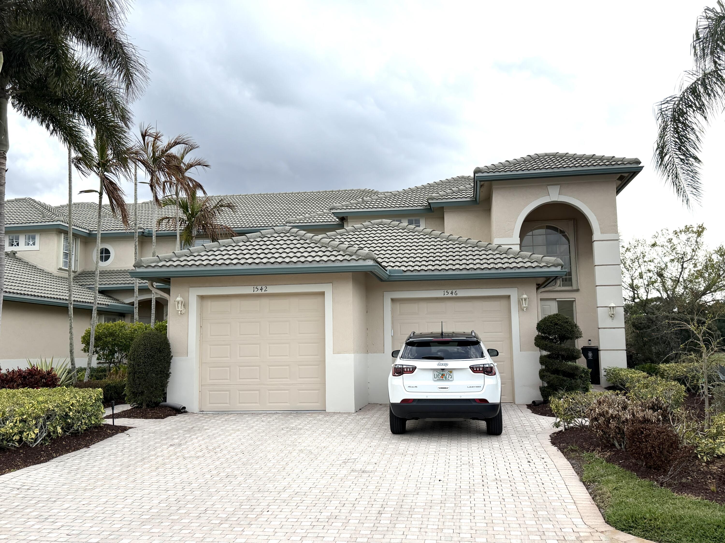View details of listing 1546 SE Prestwick Lane 12d, Port St. Lucie, FL 34952 Port St. Lucie with MLS#