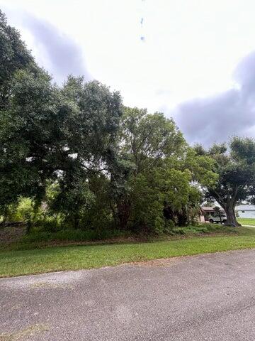 View details of listing 7802 Pacific Avenue, Fort Pierce, FL 34951 Fort Pierce with MLS# 