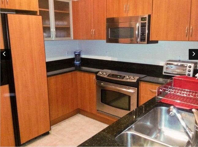 View details of listing 804 E Windward Way 119, Lantana, FL 33462 Lantana with MLS#