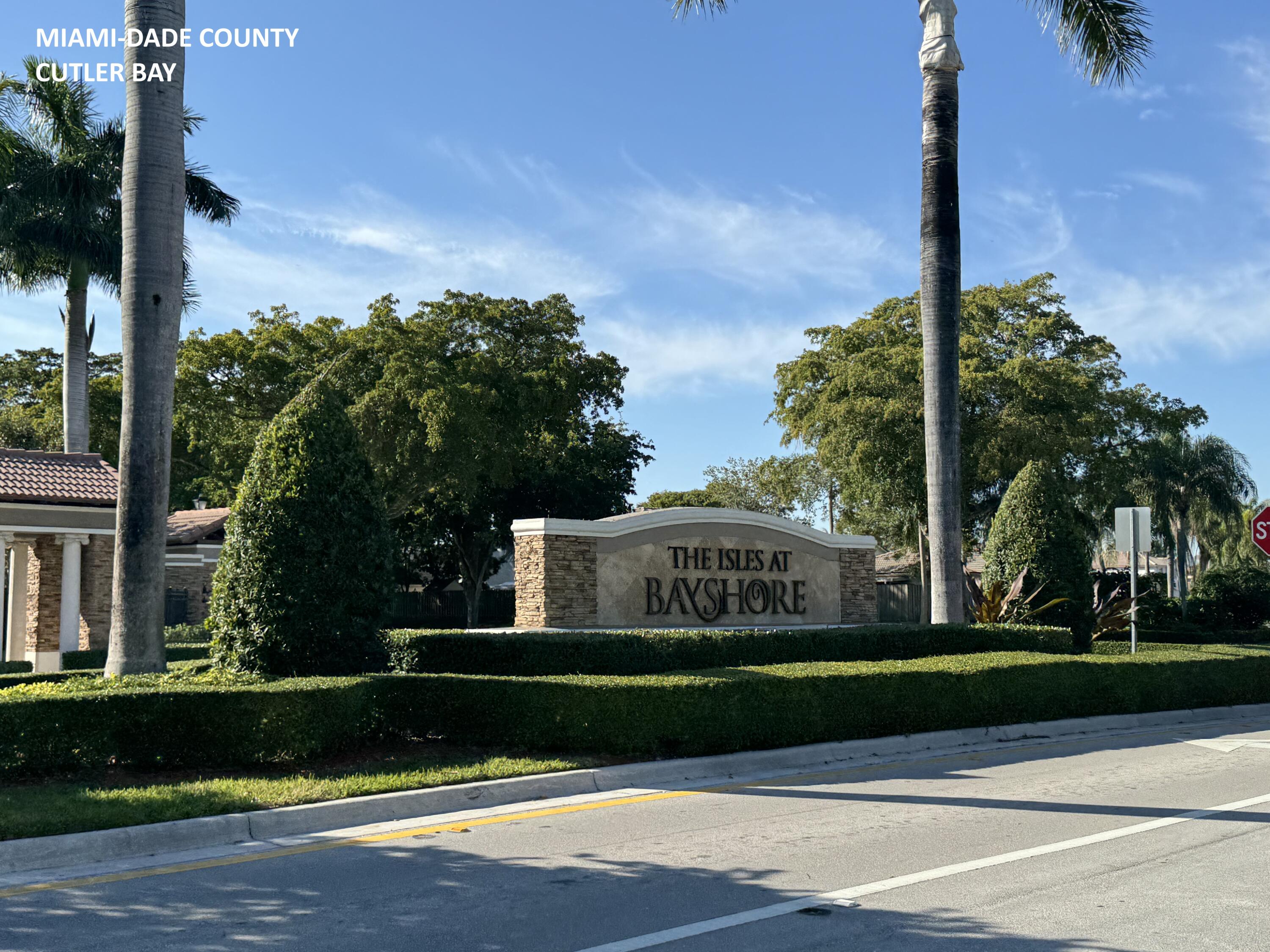View details of listing 22411 SW 88th Place 14-26, Cutler Bay, FL 33190 Cutler Bay with MLS#