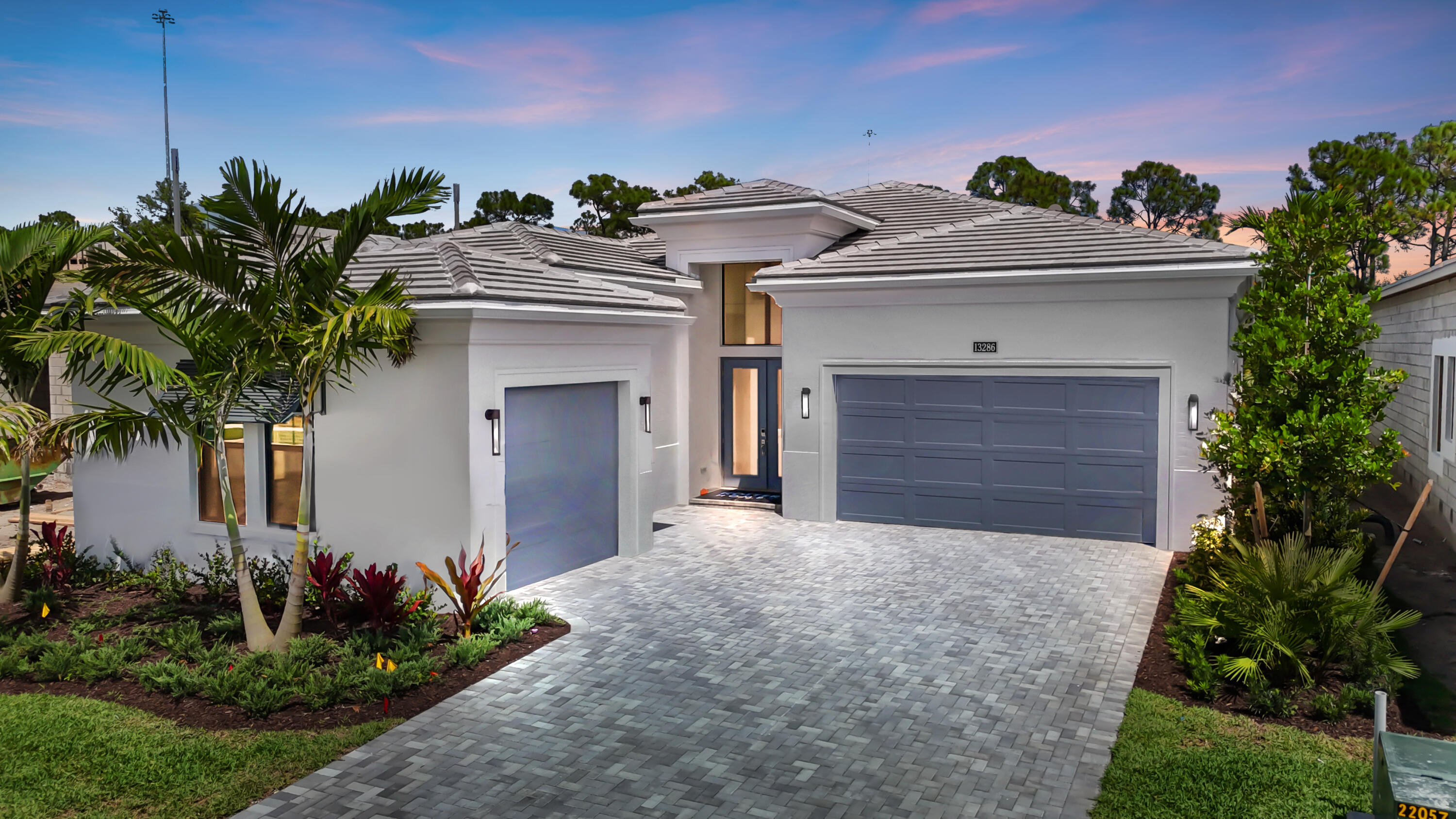 View details of listing 13286 Artisan Circle, Palm Beach Gardens, FL 33418 Palm Beach Gardens with MLS#