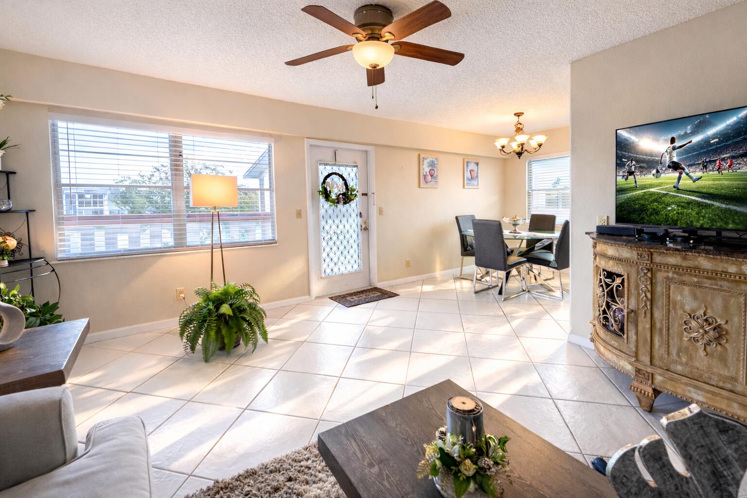 View details of listing 33 Preston A, Boca Raton, FL 33434 Boca Raton with MLS# 