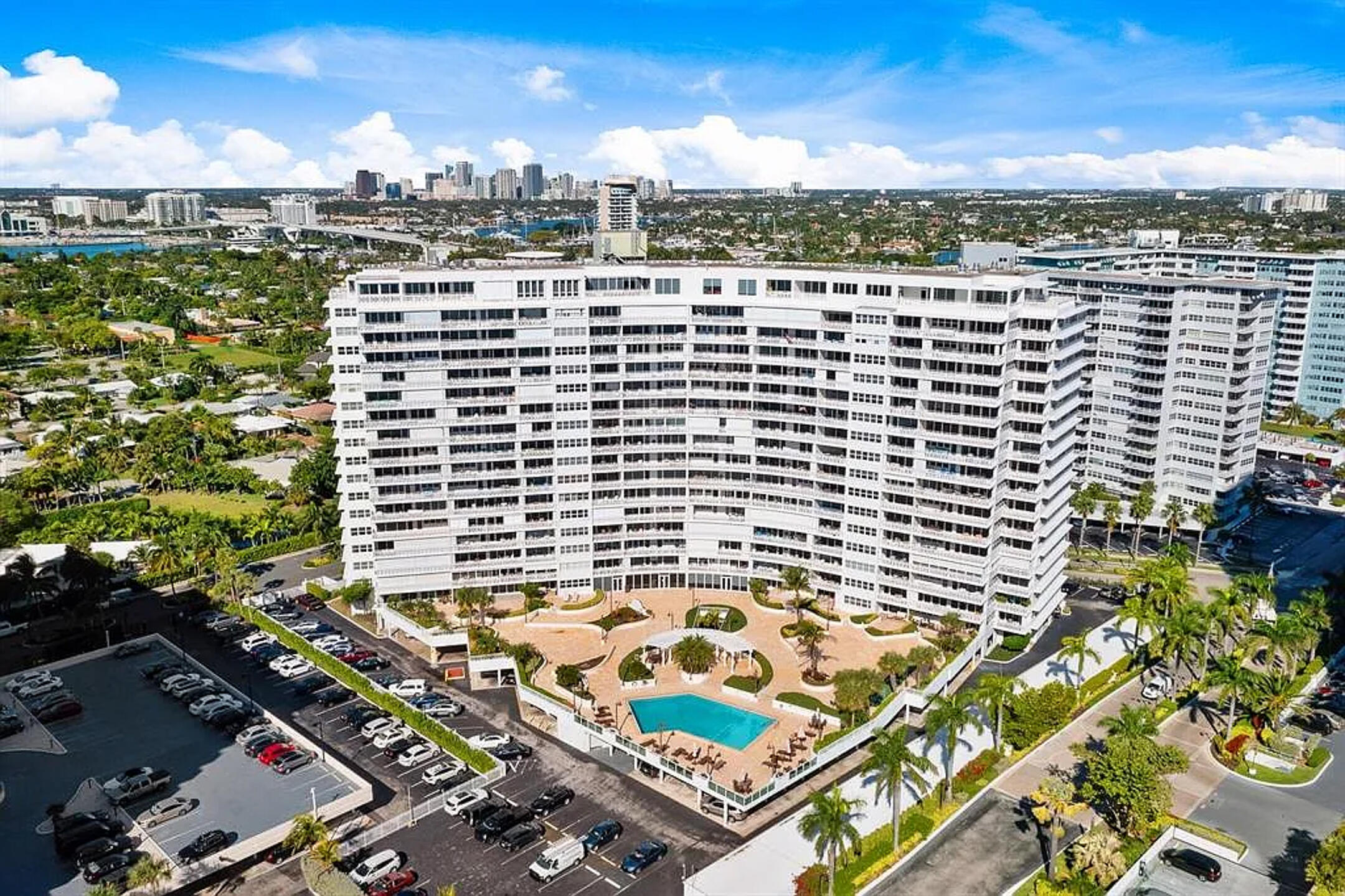 View details of listing 2000 S Ocean Drive 810, Fort Lauderdale, FL 33316 Fort Lauderdale with MLS# 