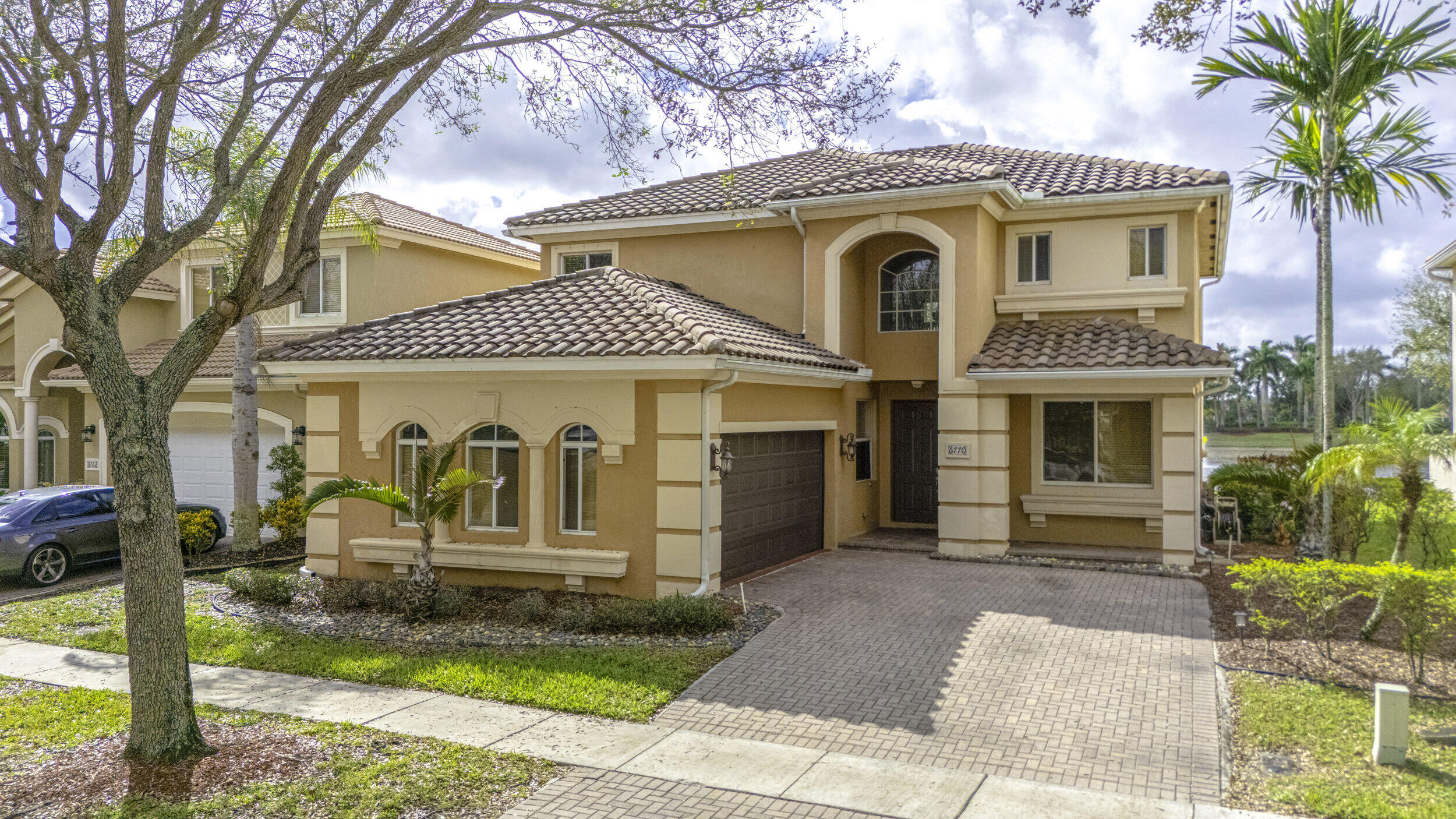 View details of listing 6770 Aliso Avenue, West Palm Beach, FL 33413 West Palm Beach with MLS# 