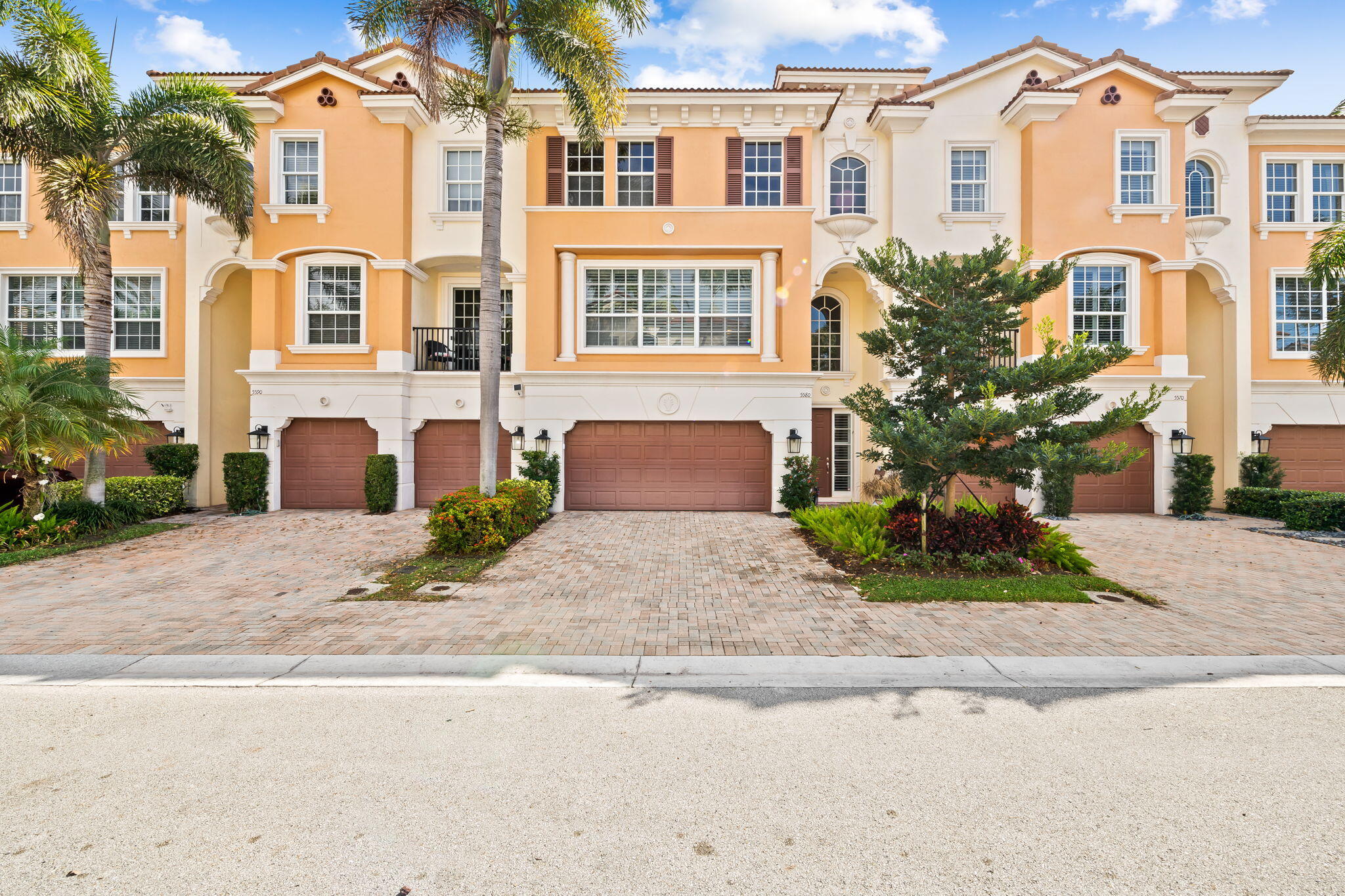 View details of listing 5580 NE Trieste Terrace, Boca Raton, FL 33487 Boca Raton with MLS# 
