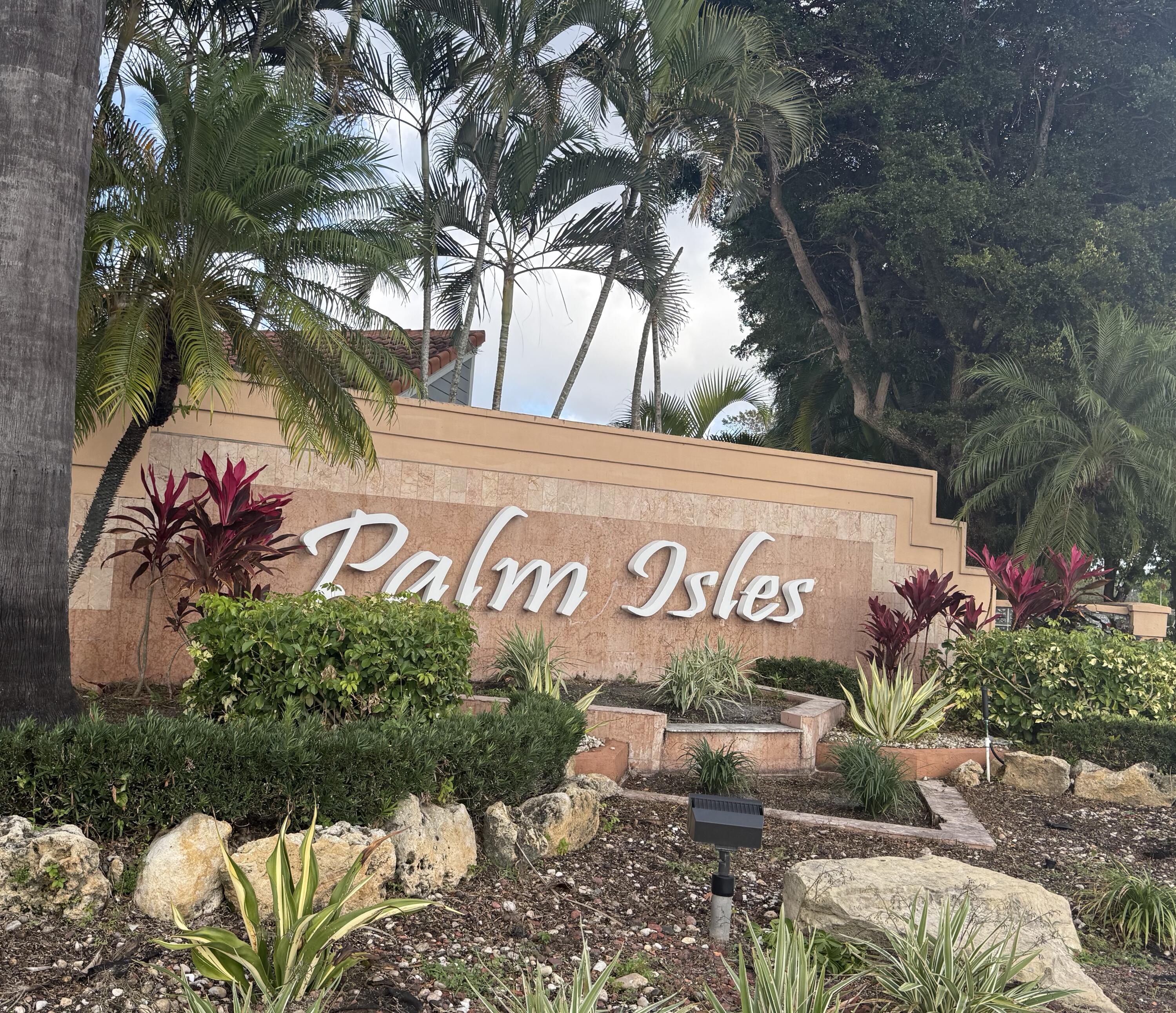View details of listing 9904 Summerbrook Terrace B, Boynton Beach, FL 33437 Boynton Beach with MLS# 