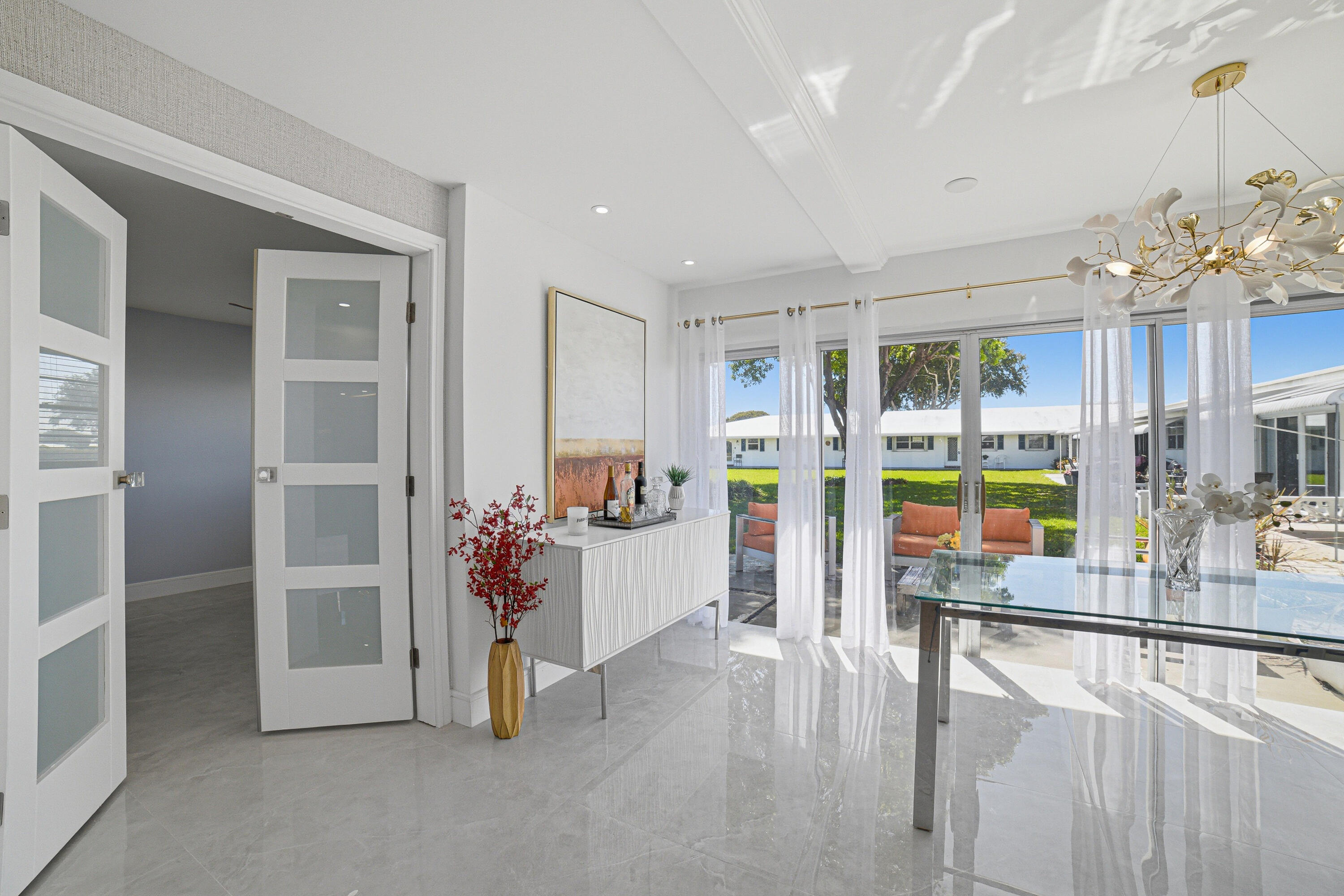 View details of listing 300 SW Golfview Terrace 142, Boynton Beach, FL 33426 Boynton Beach with MLS# 