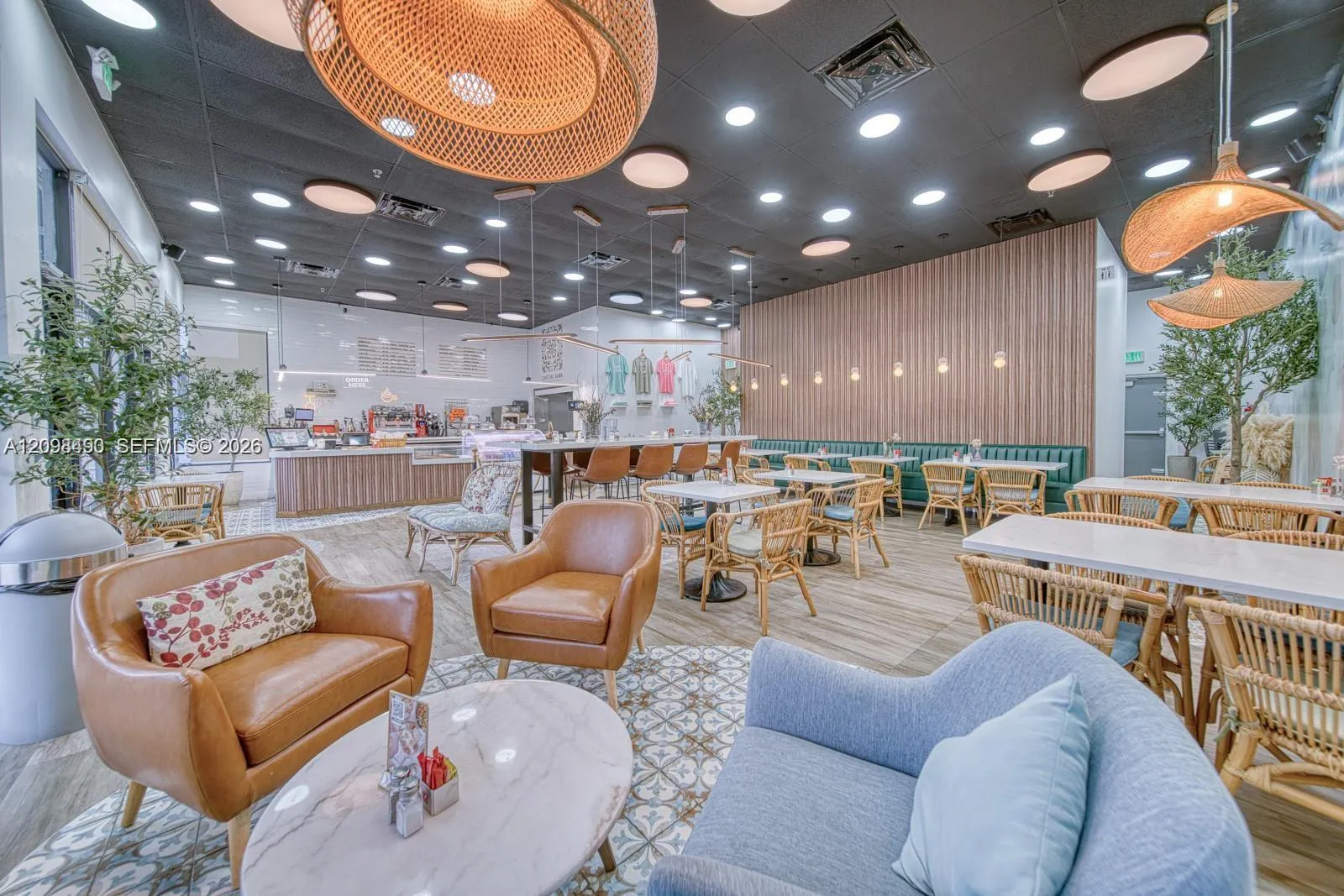 Listing  Restaurant For Sale On Busy Biscayne Boulevard, North Miami Beach, FL 33160, North Miami Beach, FL 33160