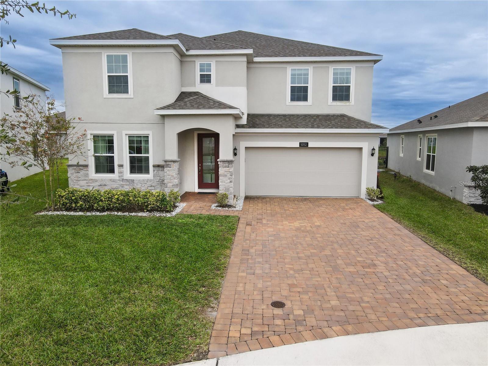 View details of listing 5052 CENTER CT ST CLOUD with MLS# S5145318