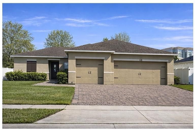 View details of listing 418 BLUE LAKE CIR KISSIMMEE with MLS# S5146349
