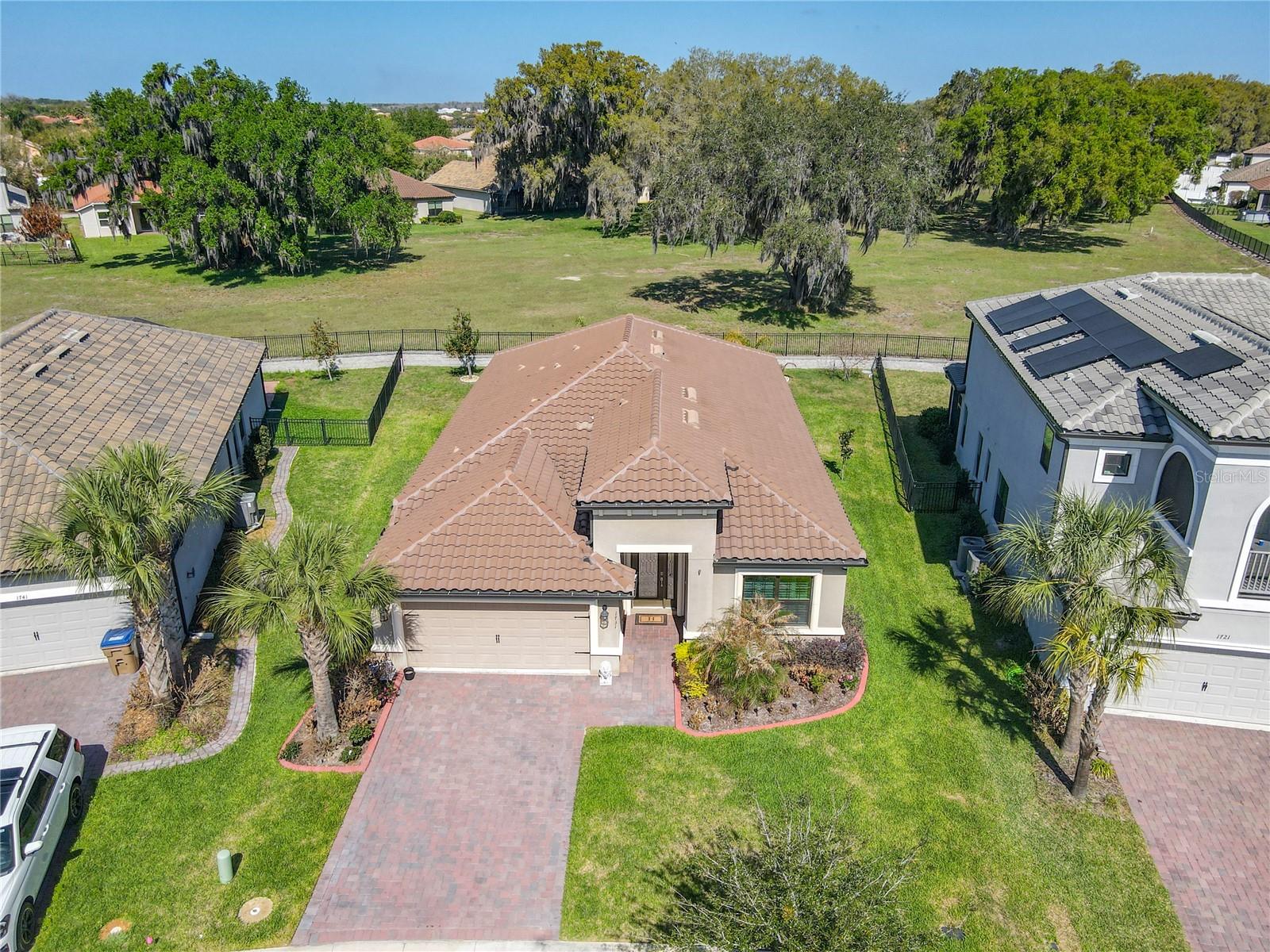 View details of listing 1731 GOBLET COVE ST KISSIMMEE with MLS# S5146350