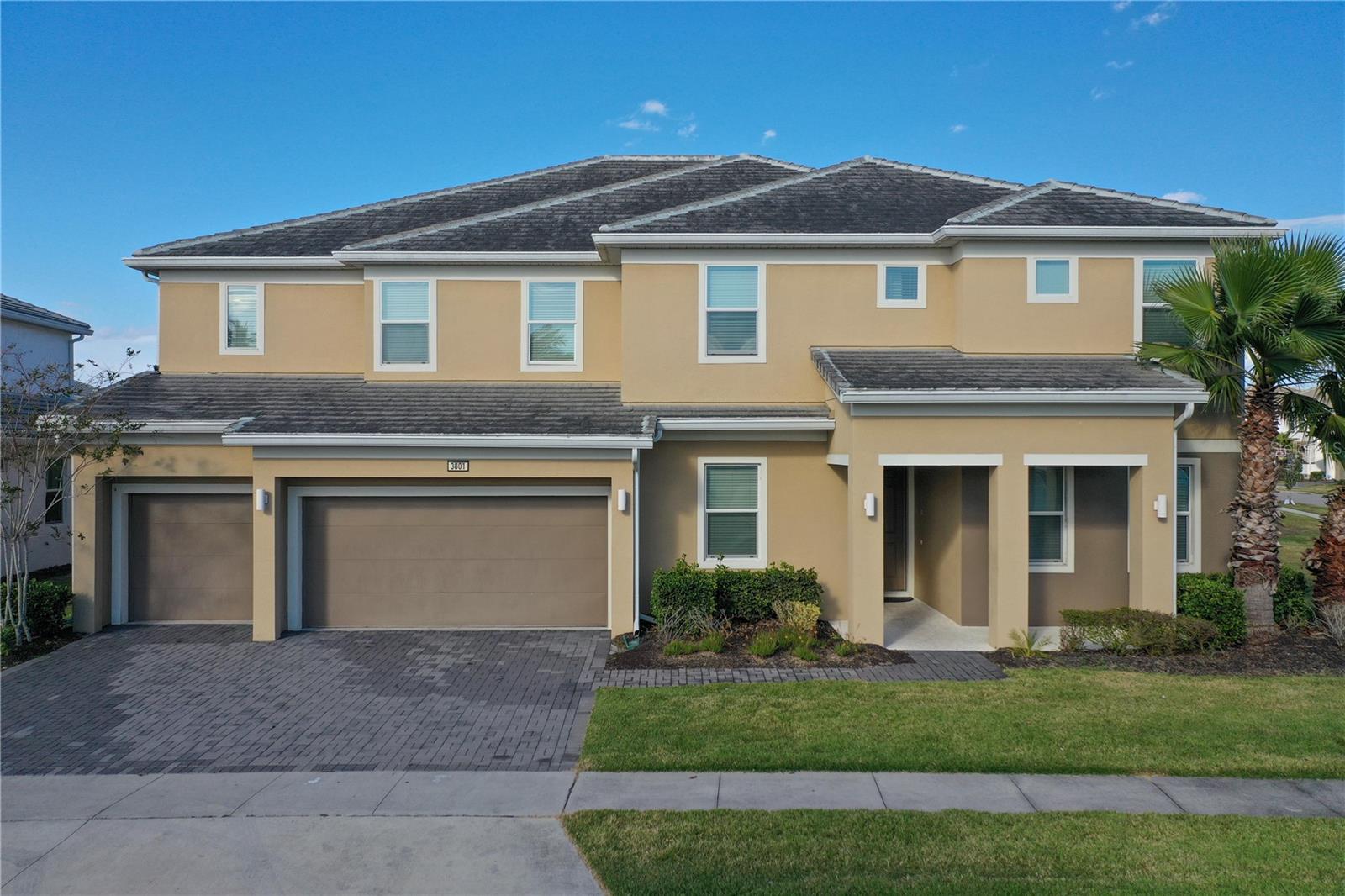 View details of listing 3801 SONOMA BLVD KISSIMMEE with MLS# S5146559